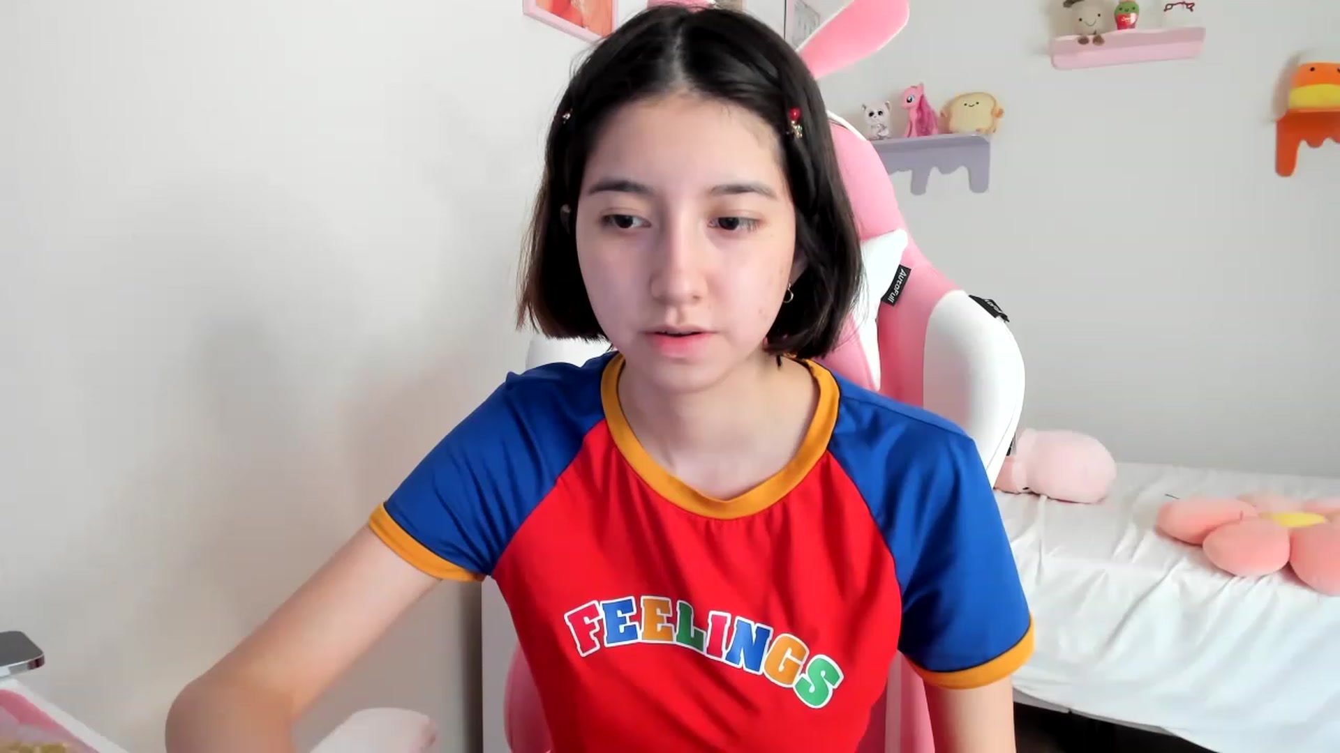 Gallery image thumbnail from Cherrycute666's myfreecams stream on, 05/01/2023, 19:19 image 8 of 20