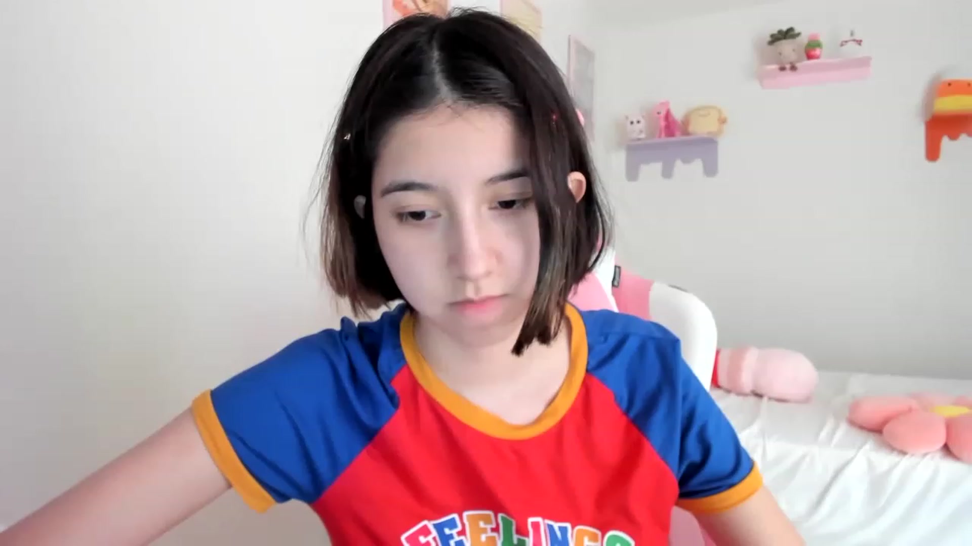 Gallery image thumbnail from Cherrycute666's myfreecams stream on, 05/01/2023, 20:48 image 2 of 20