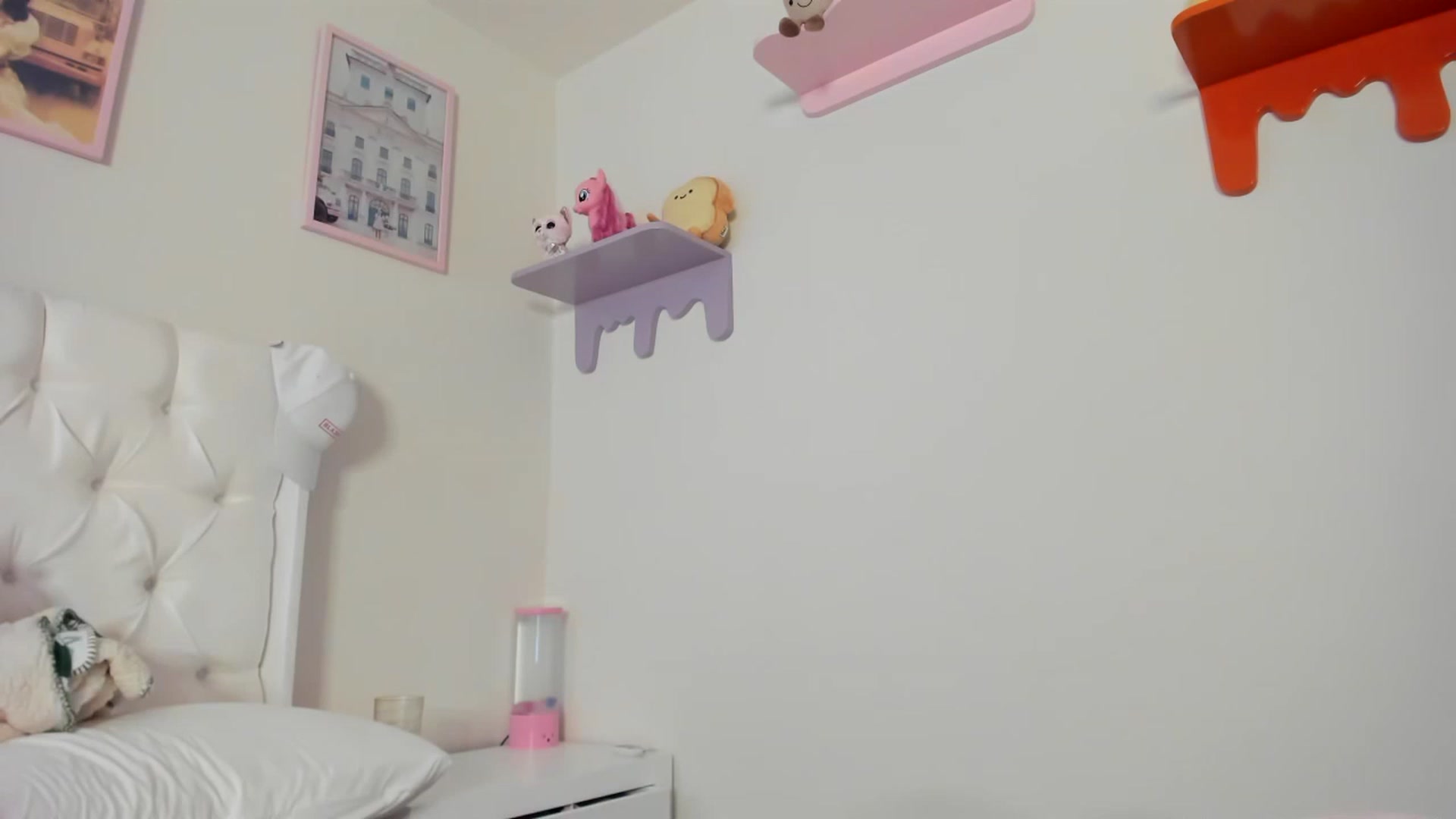 Gallery image thumbnail from Cherrycute666's myfreecams stream on, 05/02/2023, 07:03 image 5 of 20