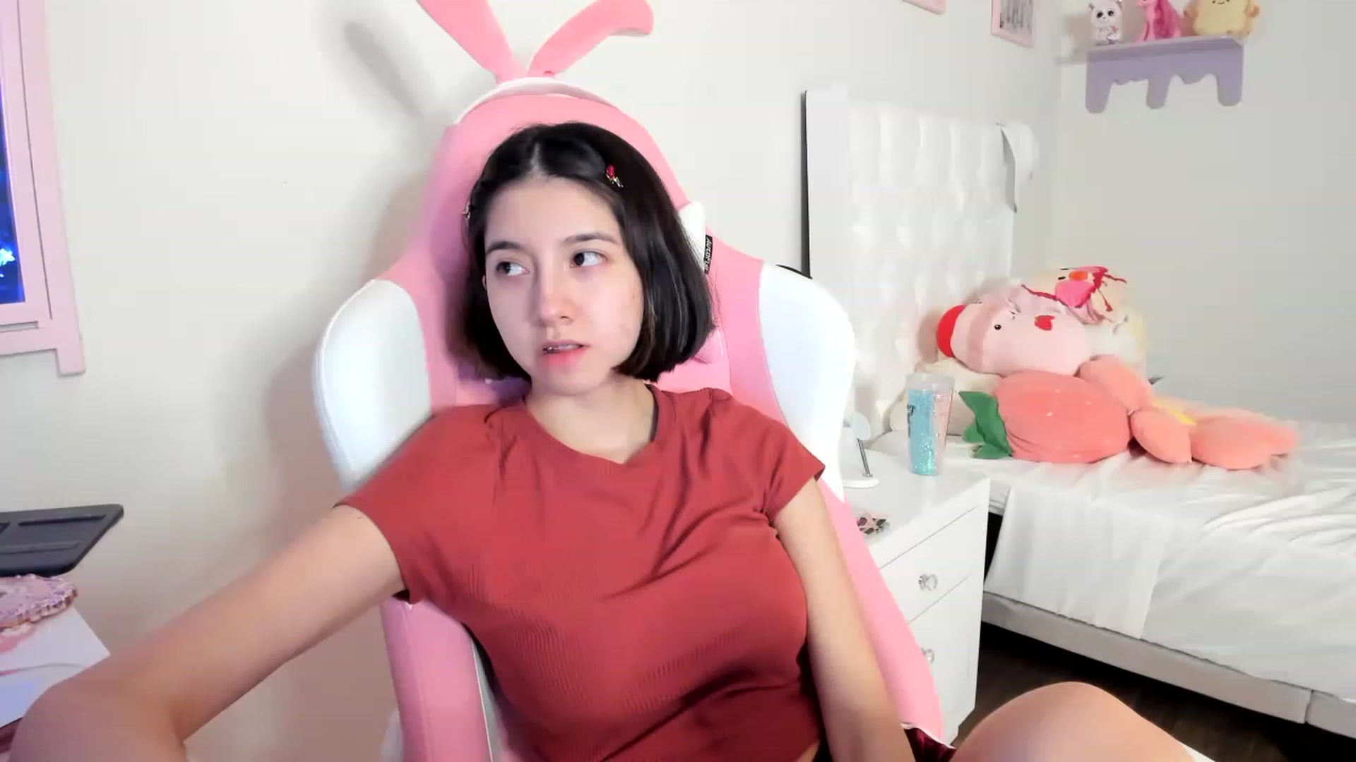 Gallery image thumbnail from Cherrycute666's myfreecams stream on, 05/02/2023, 07:03 image 16 of 20