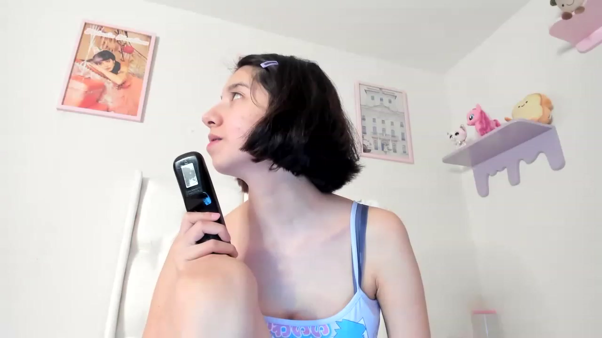 Gallery image thumbnail from Cherrycute666's myfreecams stream on, 05/03/2023, 04:41 image 17 of 20