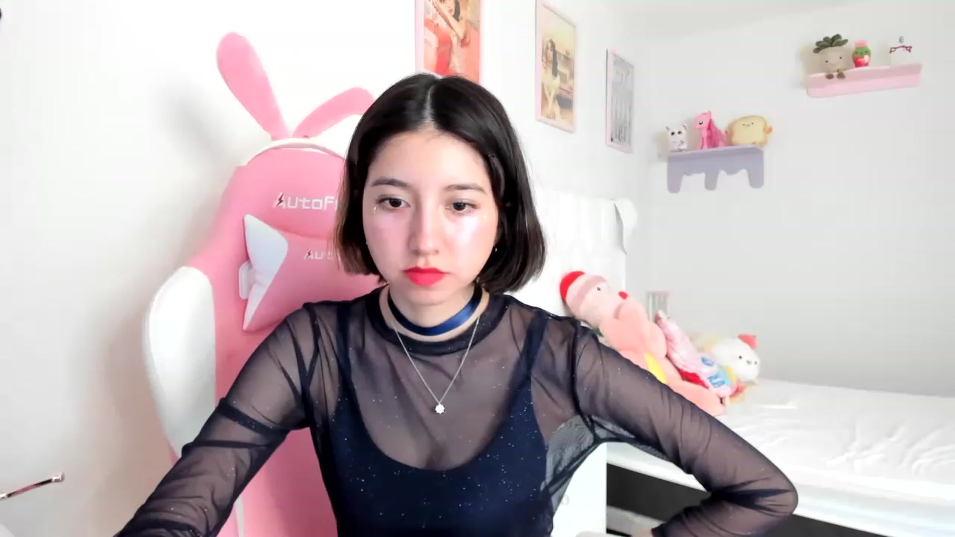 Gallery image thumbnail from Cherrycute666's myfreecams stream on, 05/03/2023, 18:42 image 11 of 20