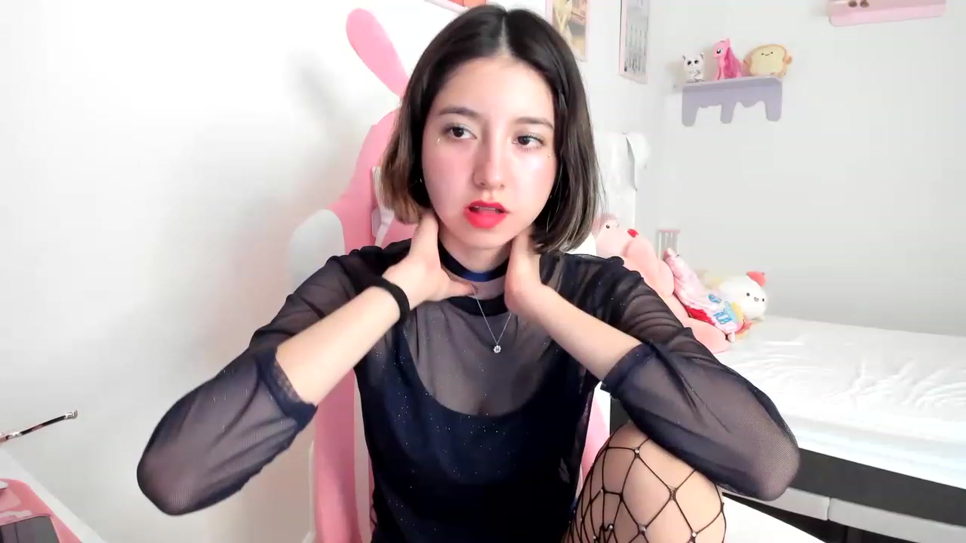 Gallery image thumbnail from Cherrycute666's myfreecams stream on, 05/03/2023, 18:42 image 19 of 20