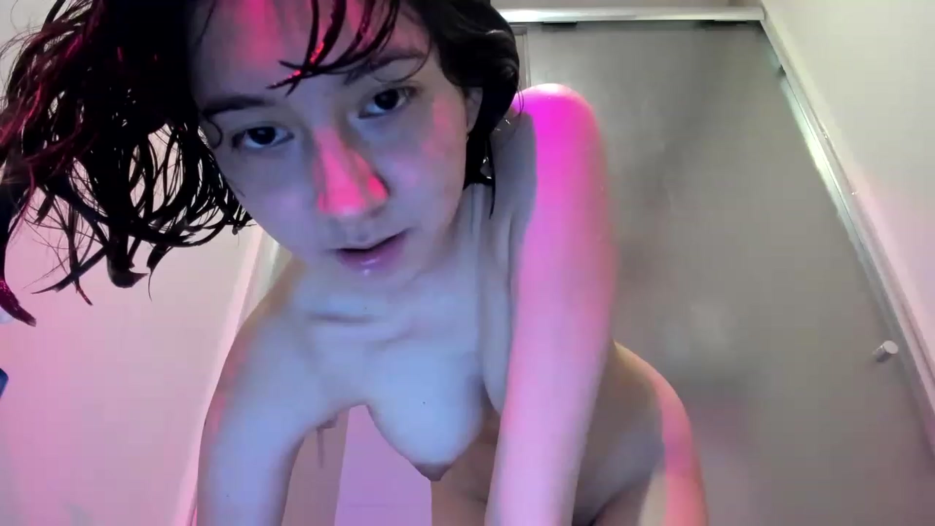 Gallery image thumbnail from Cherrycute666's myfreecams stream on, 05/06/2023, 11:44 image 14 of 20