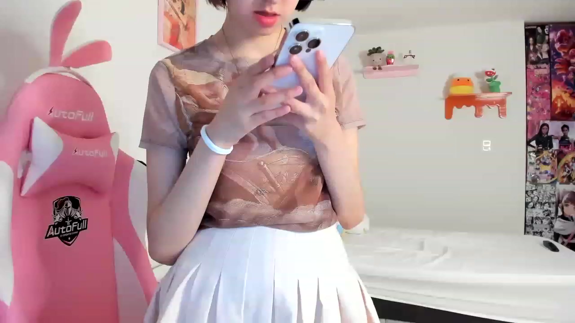 Gallery image thumbnail from Cherrycute666's myfreecams stream on, 05/07/2023, 01:20 image 7 of 20