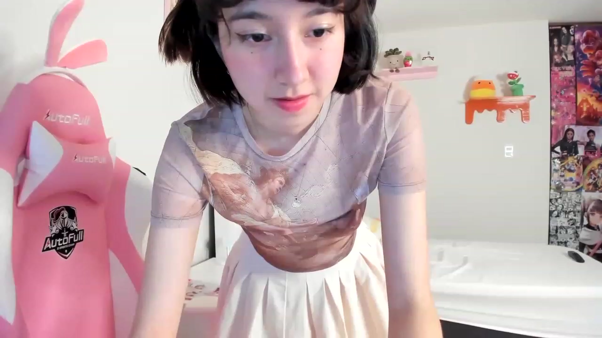 Gallery image thumbnail from Cherrycute666's myfreecams stream on, 05/07/2023, 01:20 image 6 of 20