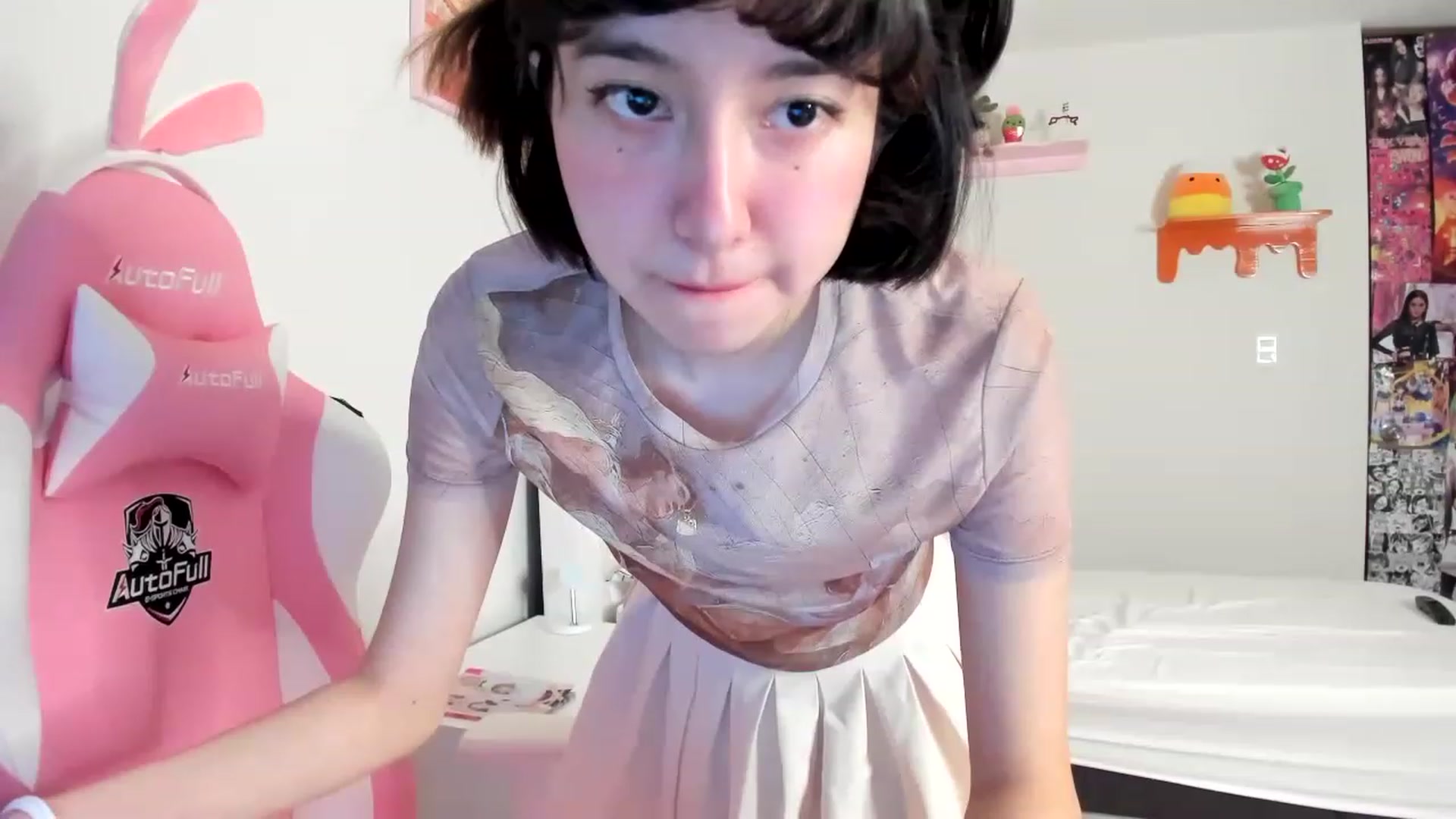 Gallery image thumbnail from Cherrycute666's myfreecams stream on, 05/07/2023, 01:20 image 5 of 20