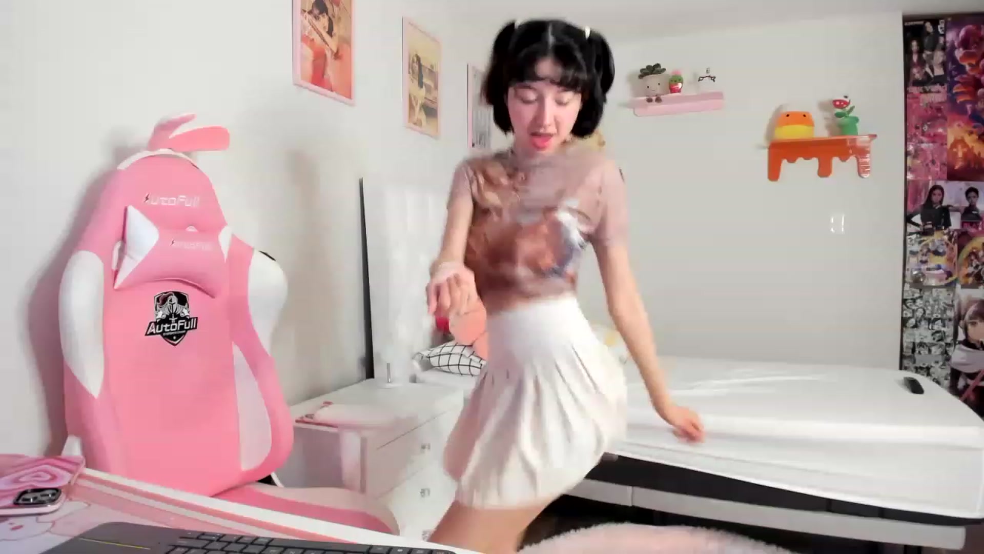 Gallery image thumbnail from Cherrycute666's myfreecams stream on, 05/07/2023, 03:18 image 4 of 20