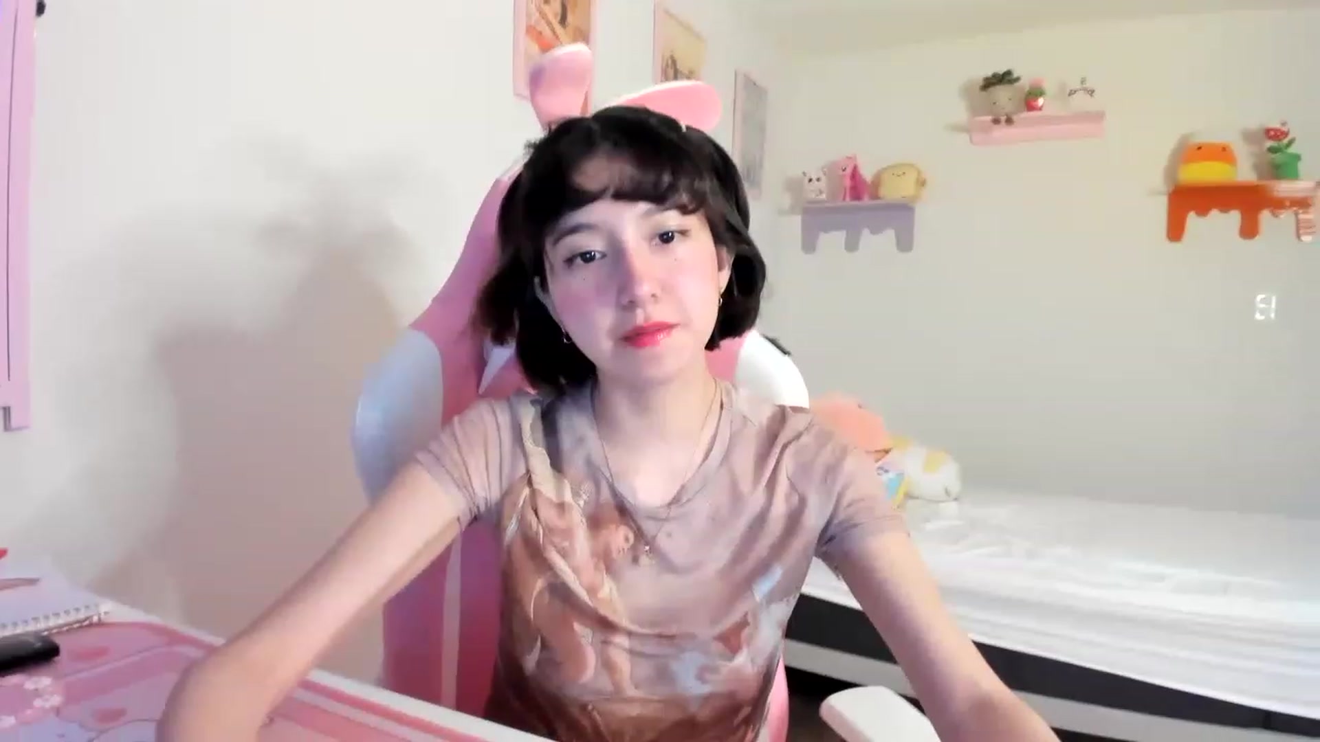 Gallery image thumbnail from Cherrycute666's myfreecams stream on, 05/07/2023, 03:18 image 17 of 20