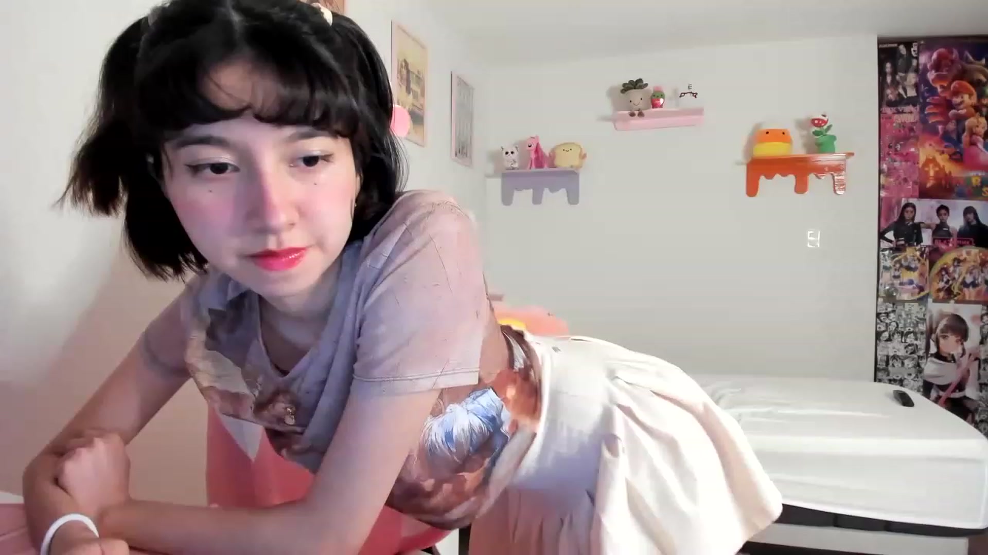 Gallery image thumbnail from Cherrycute666's myfreecams stream on, 05/07/2023, 03:18 image 10 of 20