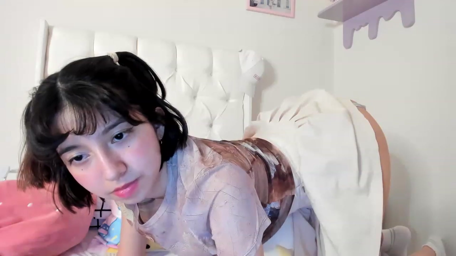Gallery image thumbnail from Cherrycute666's myfreecams stream on, 05/07/2023, 07:16 image 17 of 20