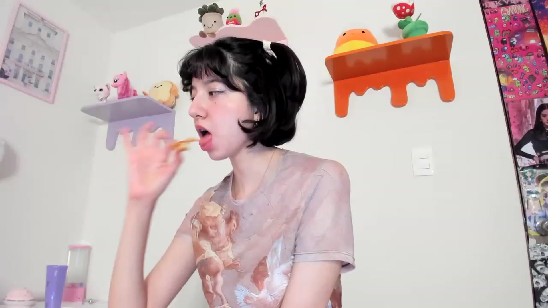 Gallery image thumbnail from Cherrycute666's myfreecams stream on, 05/07/2023, 07:37 image 5 of 20