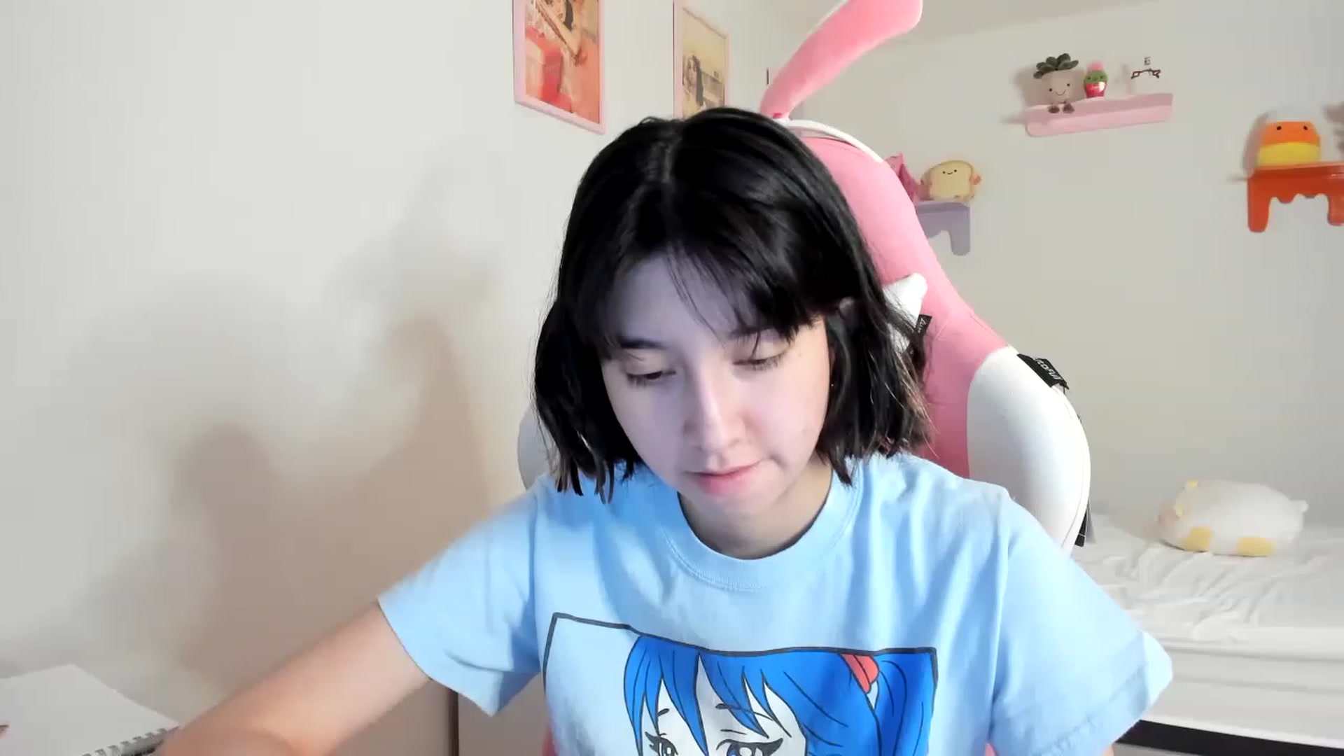 Gallery image thumbnail from Cherrycute666's myfreecams stream on, 05/09/2023, 09:31 image 16 of 20