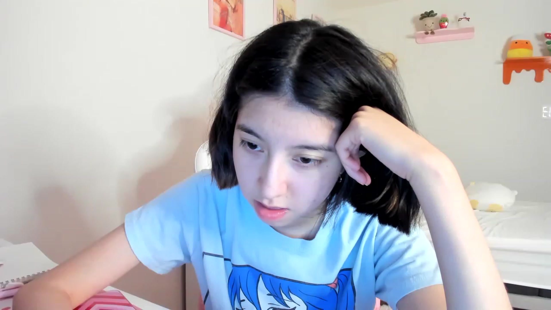 Gallery image thumbnail from Cherrycute666's myfreecams stream on, 05/09/2023, 10:21 image 1 of 20