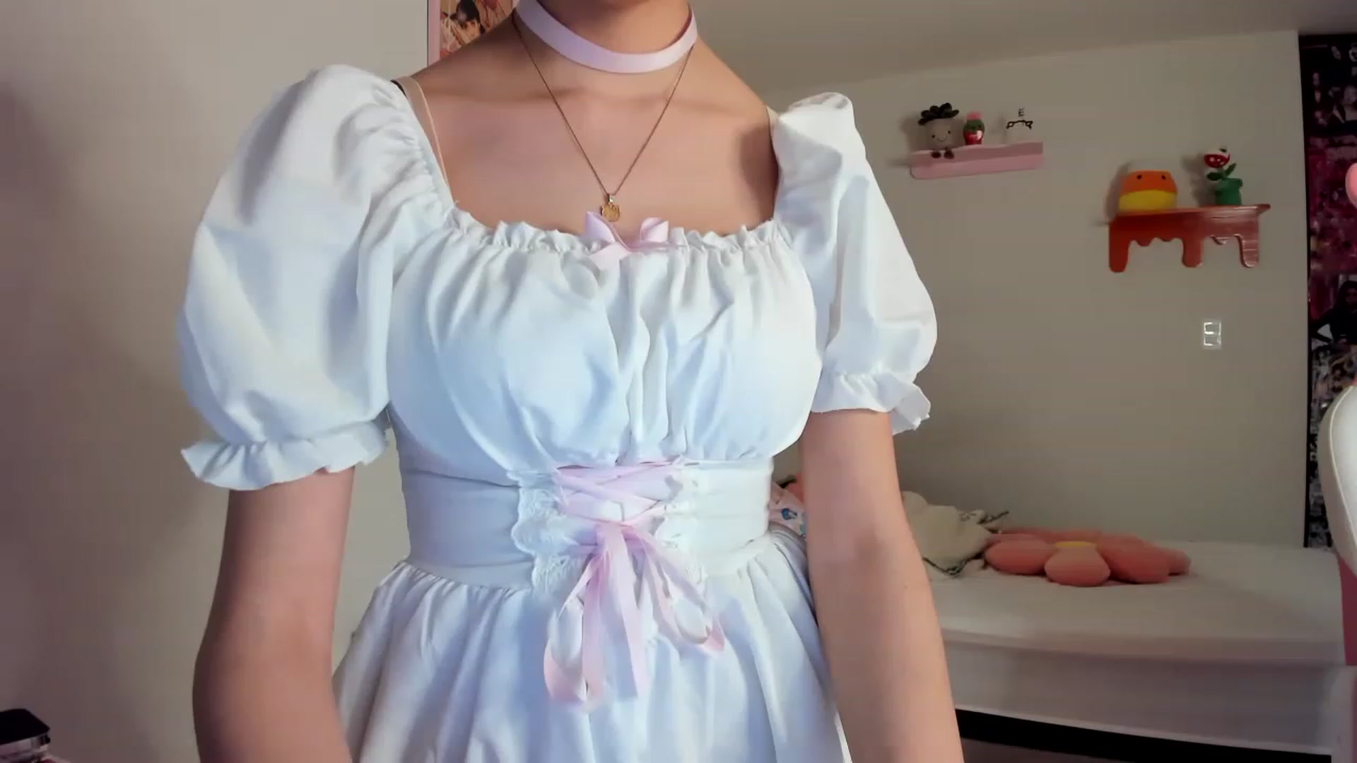 Gallery image thumbnail from Cherrycute666's myfreecams stream on, 05/09/2023, 23:13 image 6 of 20