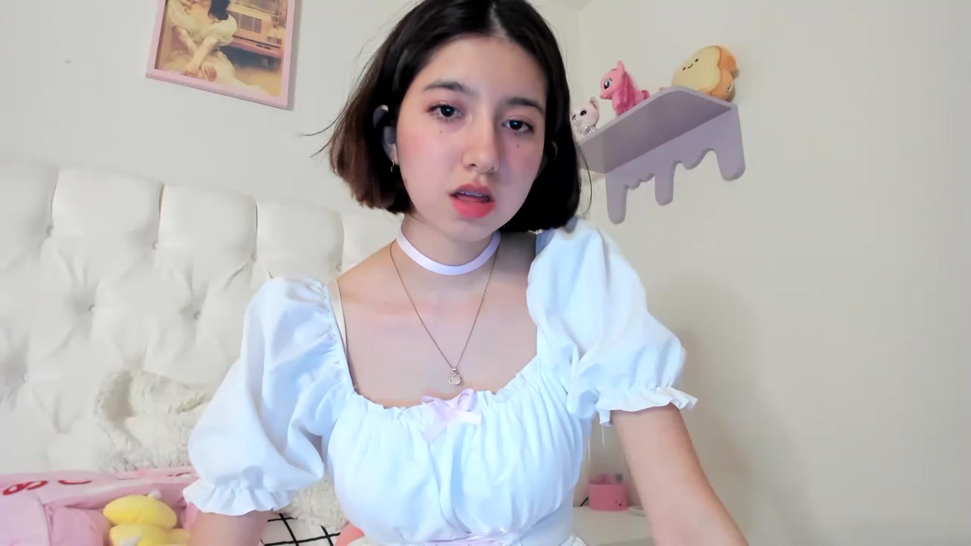 Gallery image thumbnail from Cherrycute666's myfreecams stream on, 05/10/2023, 04:19 image 8 of 20