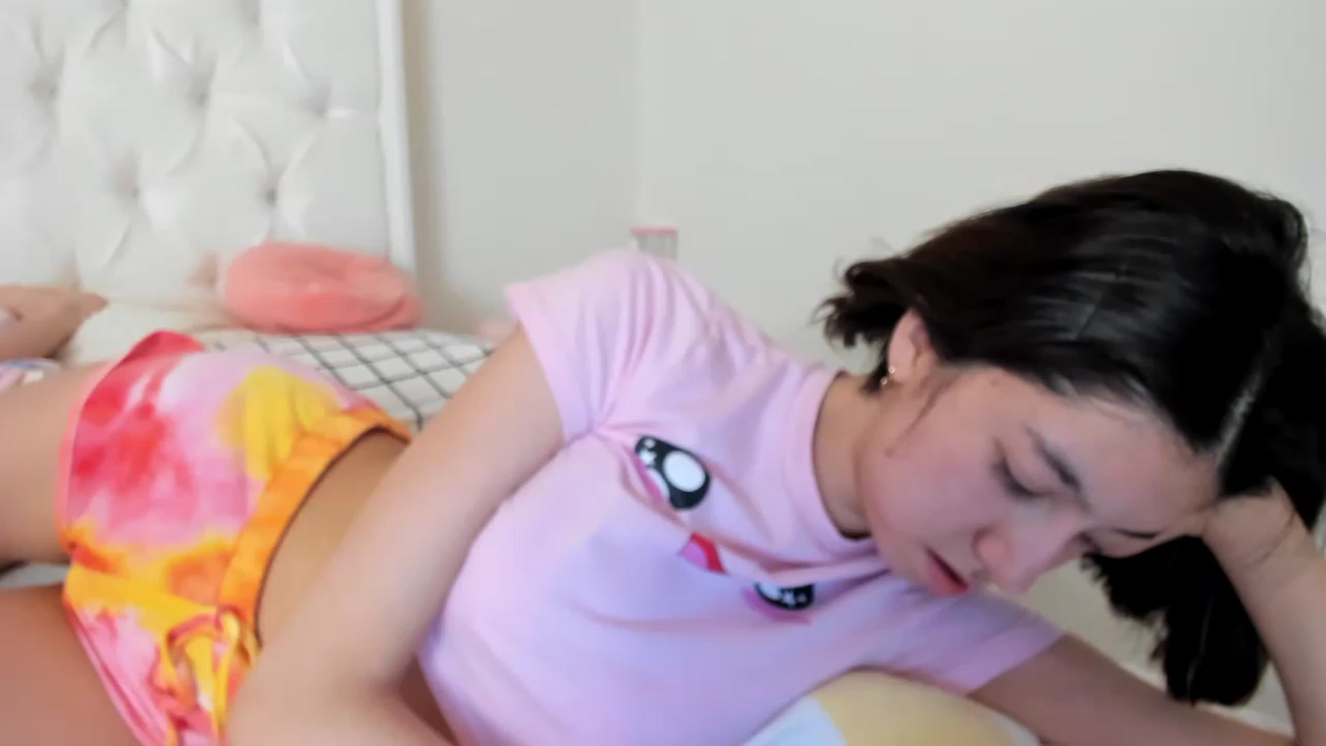 Gallery image thumbnail from Cherrycute666's myfreecams stream on, 05/10/2023, 14:38 image 13 of 20