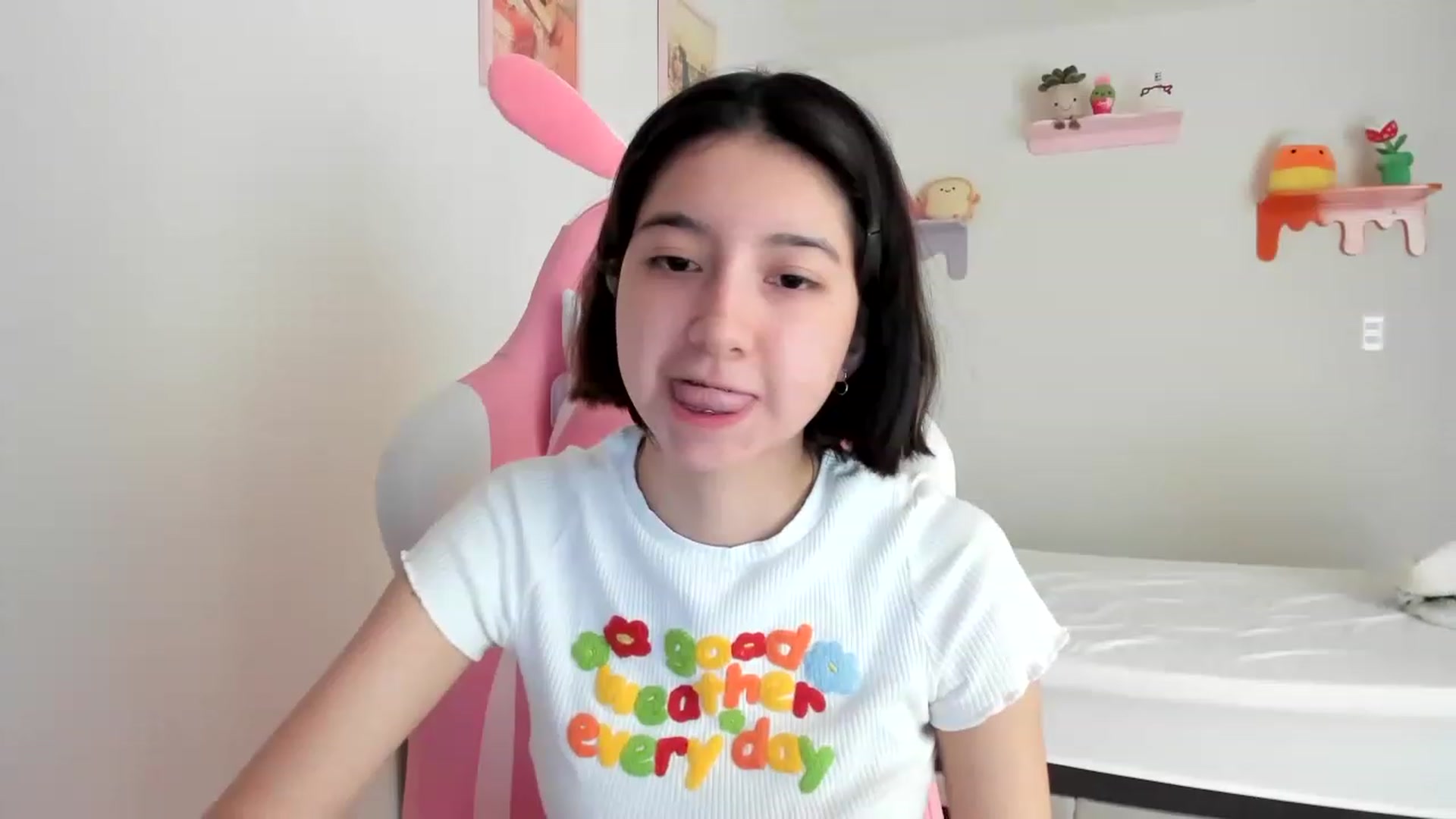 Gallery image thumbnail from Cherrycute666's myfreecams stream on, 05/11/2023, 19:29 image 5 of 20