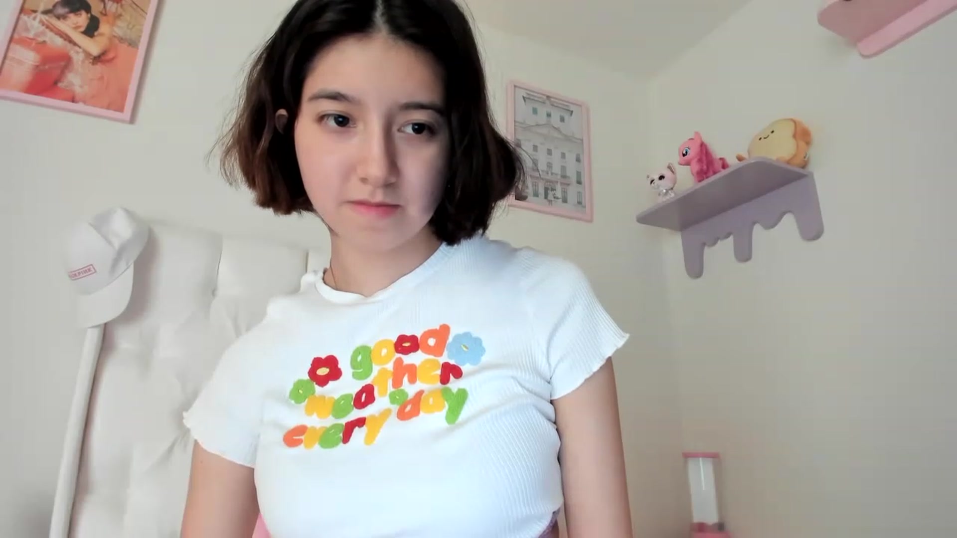 Gallery image thumbnail from Cherrycute666's myfreecams stream on, 05/11/2023, 22:42 image 12 of 20