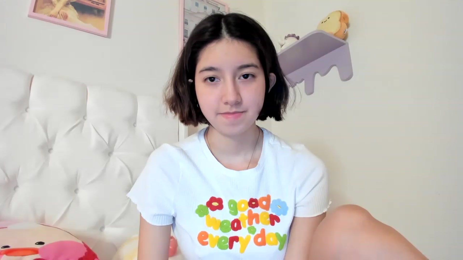 Gallery image thumbnail from Cherrycute666's myfreecams stream on, 05/12/2023, 03:16 image 20 of 20