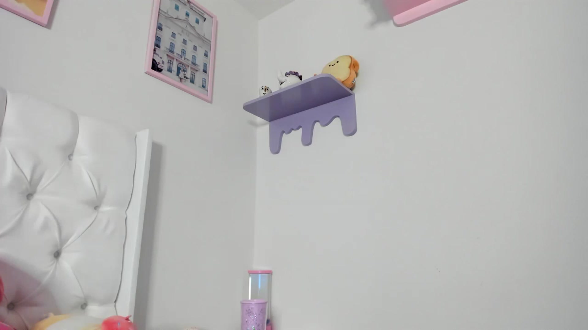 Gallery image thumbnail from Cherrycute666's myfreecams stream on, 05/12/2023, 04:59 image 20 of 20