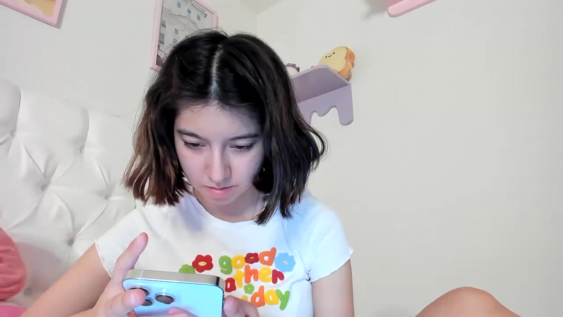 Gallery image thumbnail from Cherrycute666's myfreecams stream on, 05/12/2023, 04:59 image 18 of 20