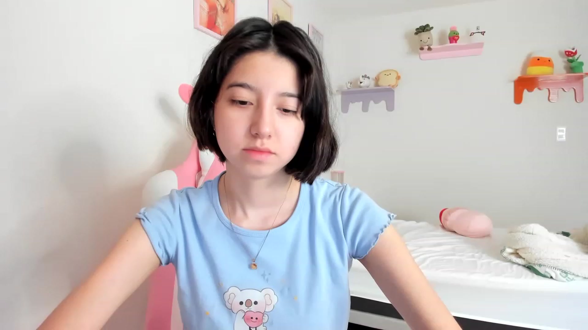 Gallery image thumbnail from Cherrycute666's myfreecams stream on, 05/12/2023, 18:34 image 1 of 20