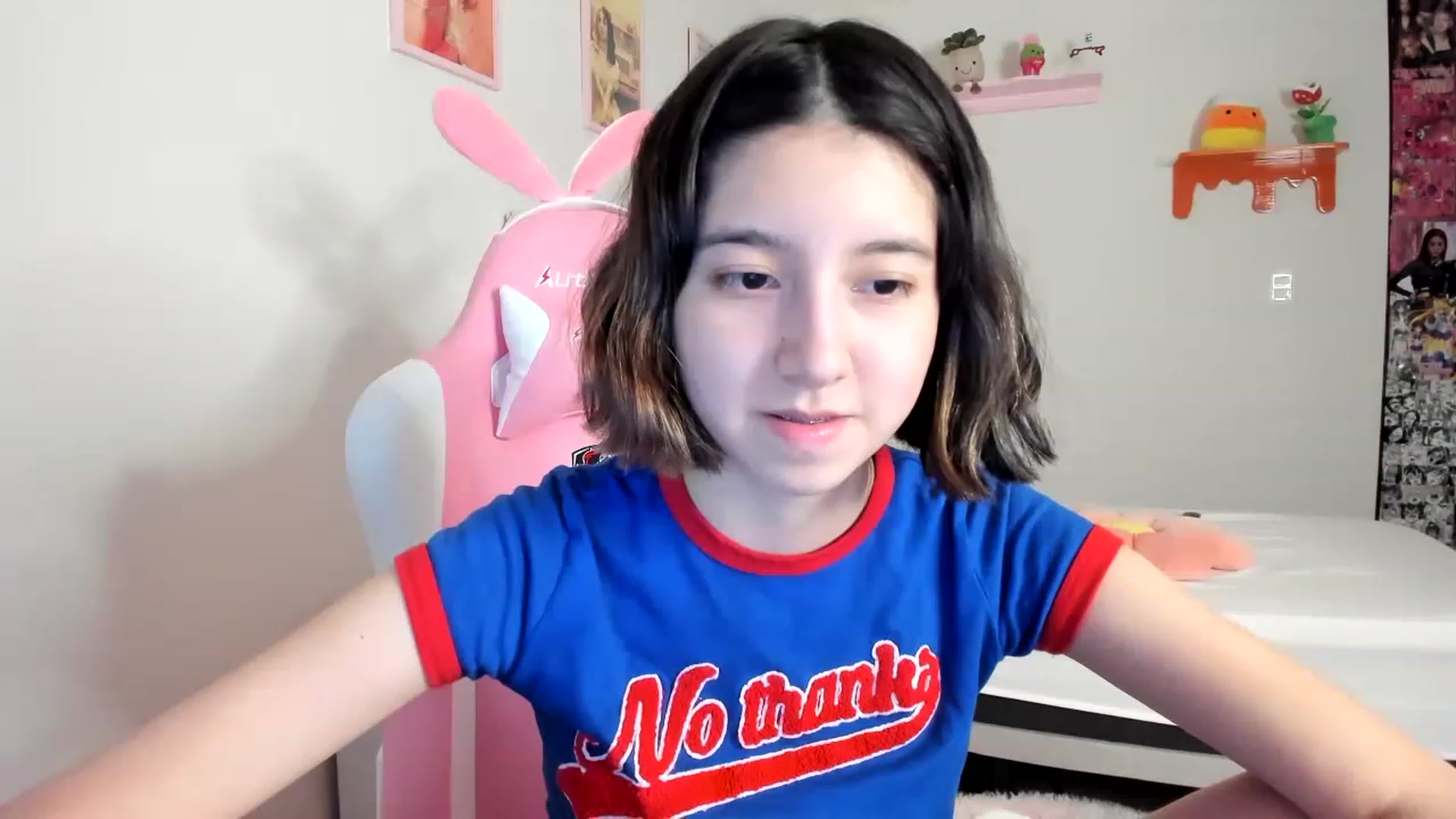 Gallery image thumbnail from Cherrycute666's myfreecams stream on, 05/13/2023, 06:19 image 13 of 20