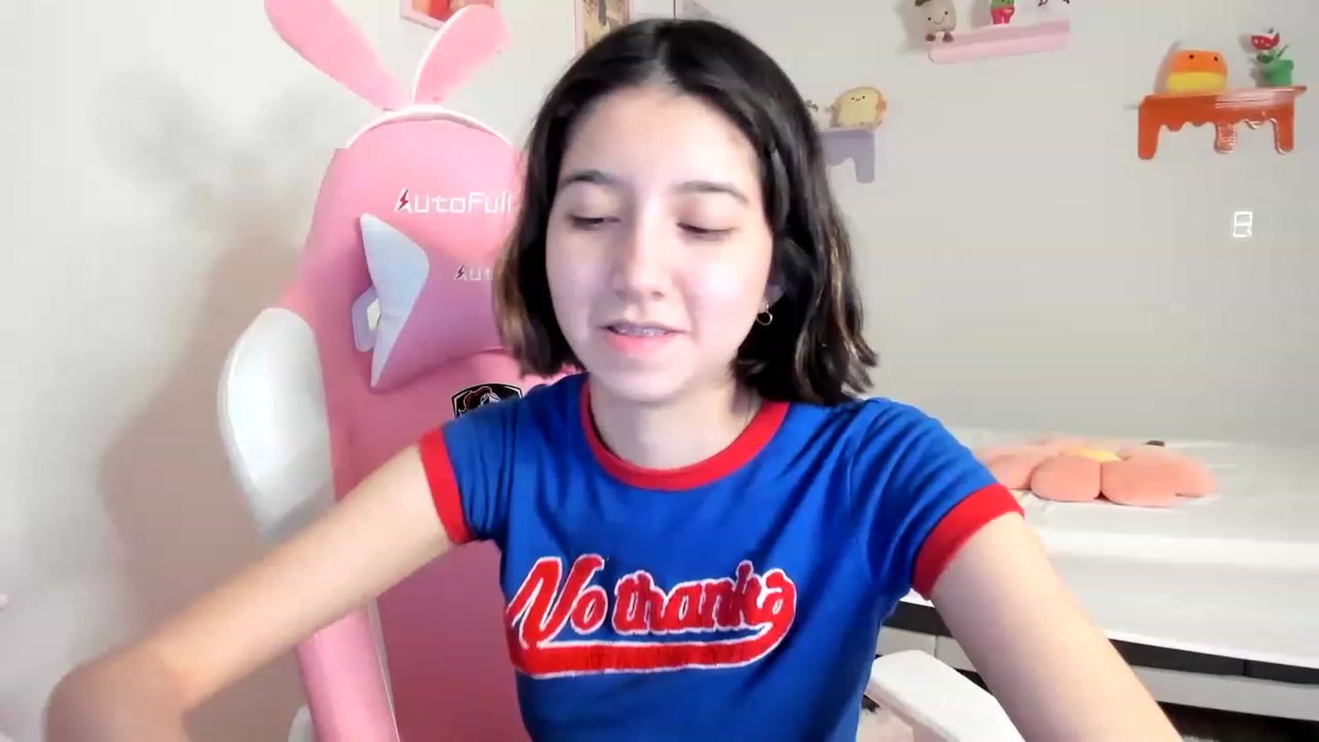 Gallery image thumbnail from Cherrycute666's myfreecams stream on, 05/13/2023, 07:40 image 8 of 20