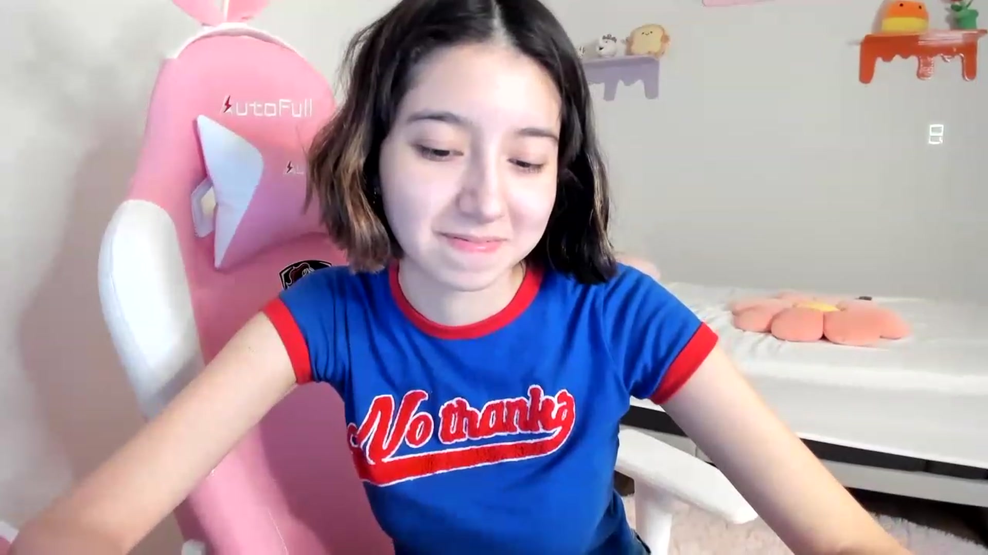 Gallery image thumbnail from Cherrycute666's myfreecams stream on, 05/13/2023, 07:40 image 5 of 20