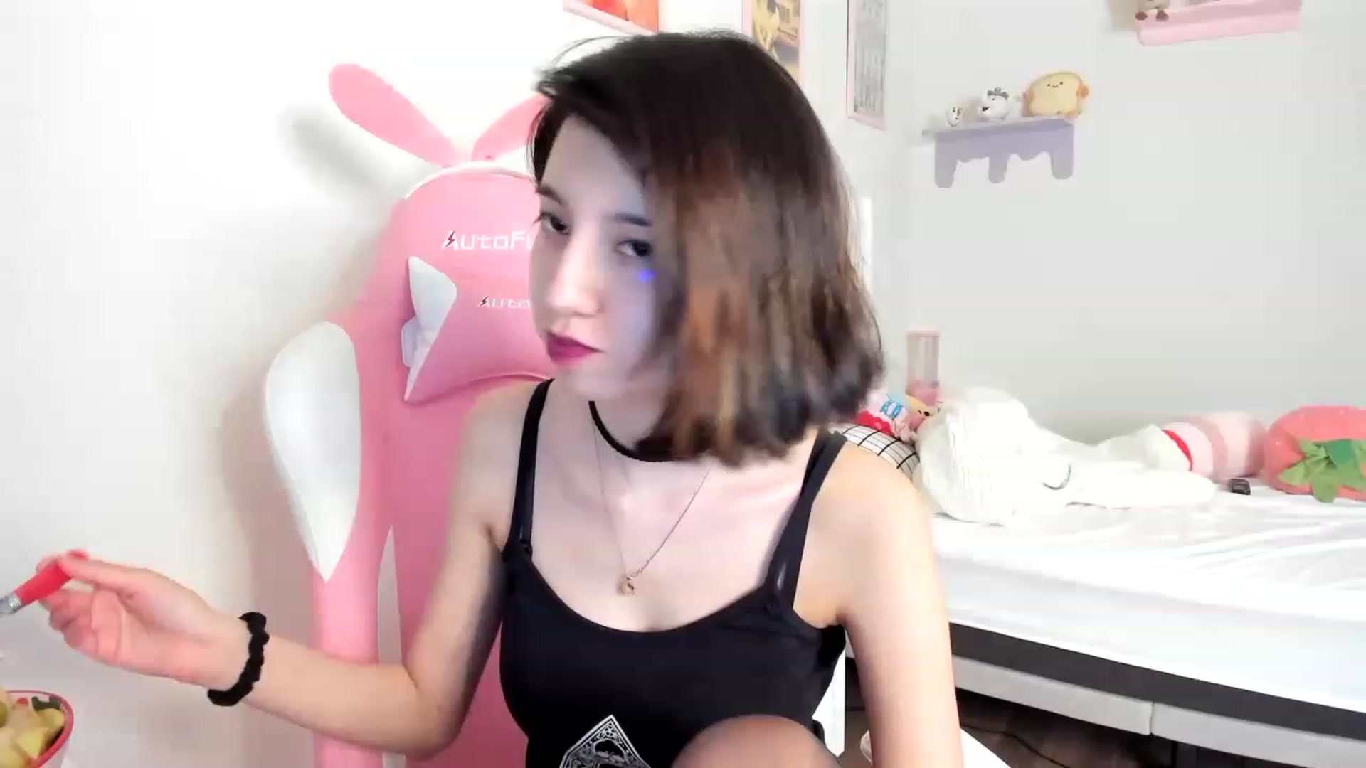 Gallery image thumbnail from Cherrycute666's myfreecams stream on, 05/13/2023, 22:58 image 9 of 20