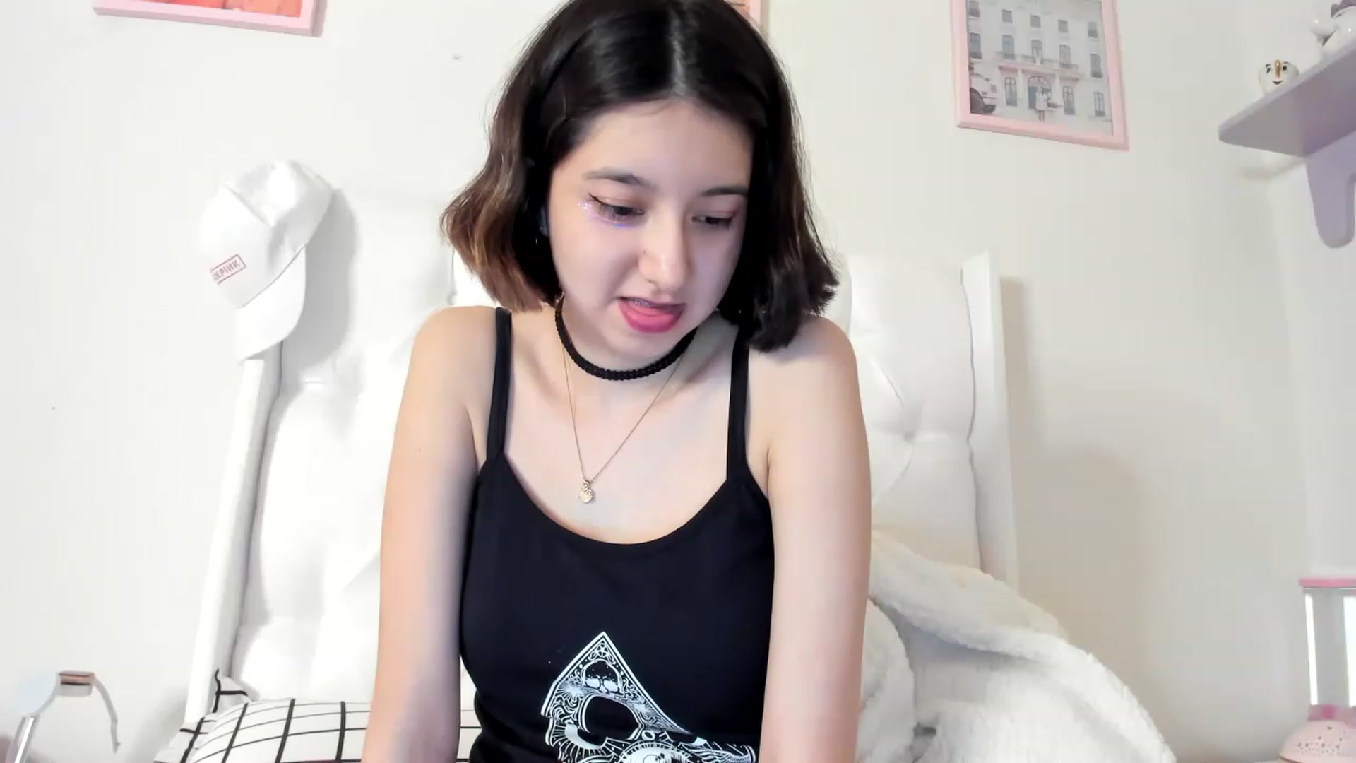 Gallery image thumbnail from Cherrycute666's myfreecams stream on, 05/14/2023, 03:09 image 9 of 20