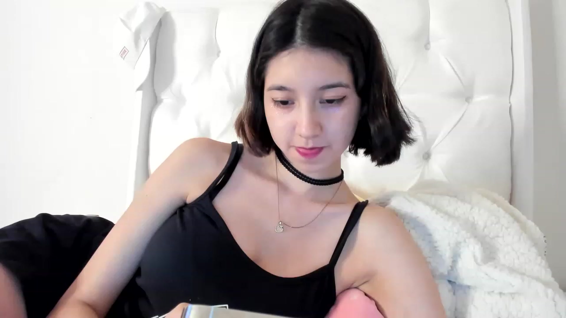 Gallery image thumbnail from Cherrycute666's myfreecams stream on, 05/14/2023, 03:09 image 12 of 20