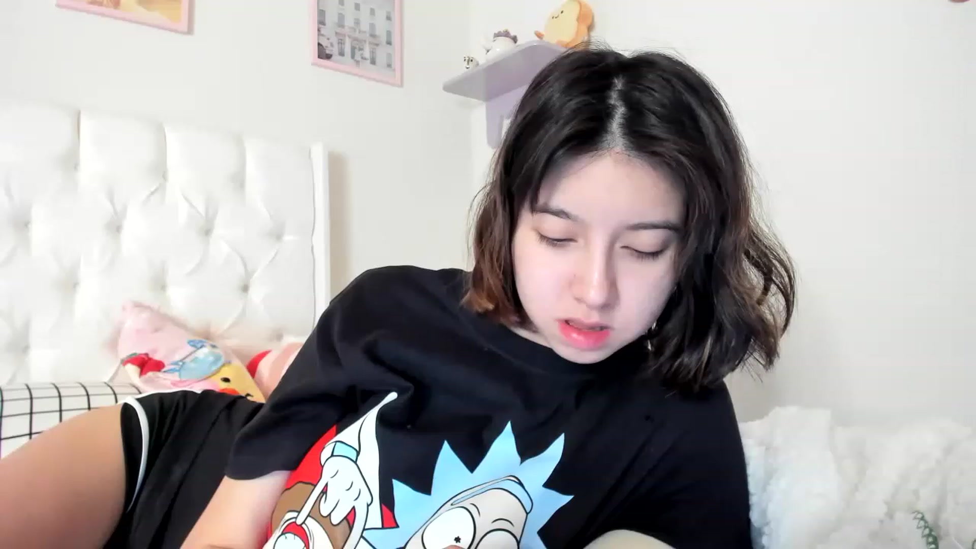 Gallery image thumbnail from Cherrycute666's myfreecams stream on, 05/14/2023, 14:04 image 9 of 20