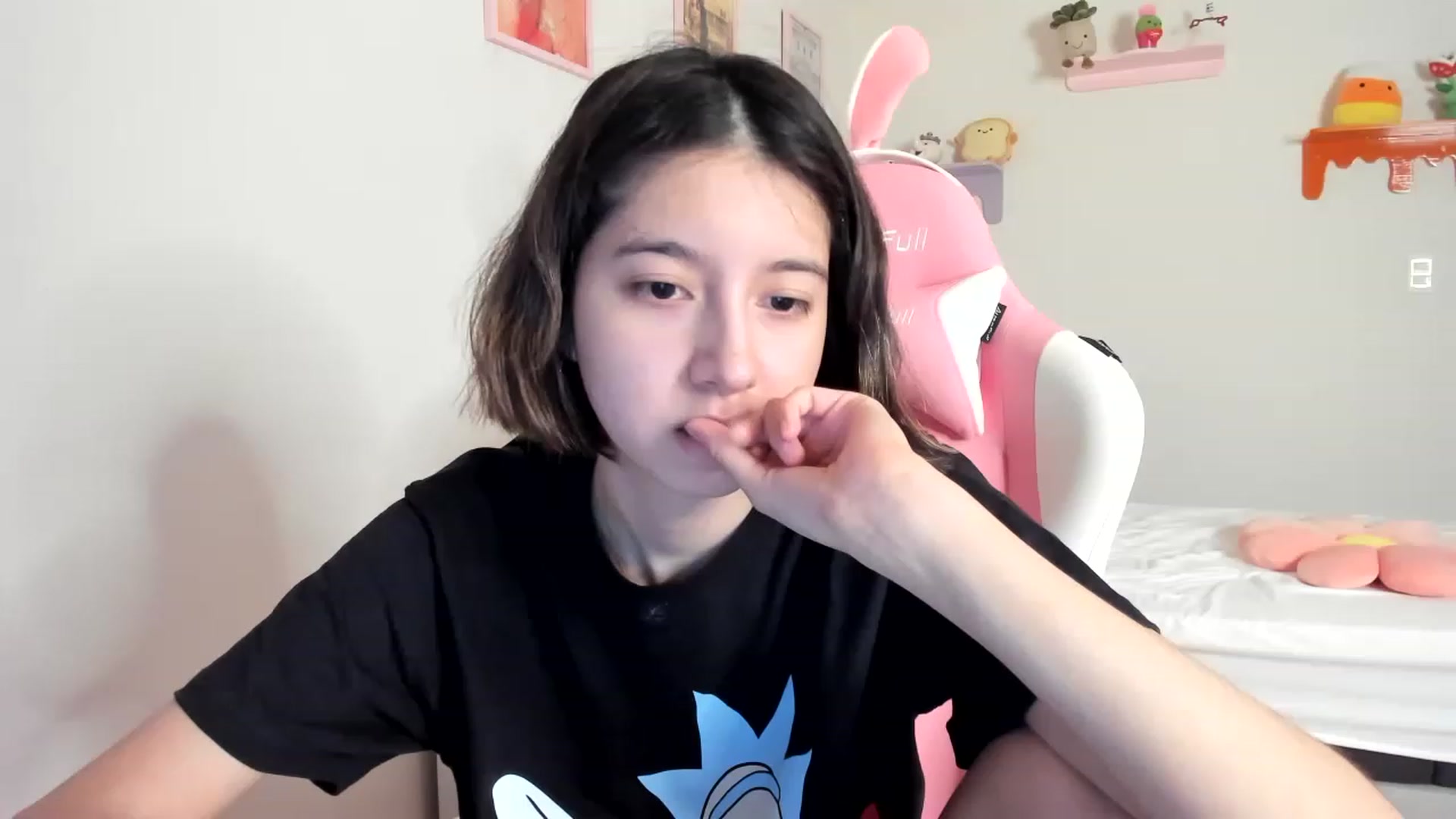 Gallery image thumbnail from Cherrycute666's myfreecams stream on, 05/15/2023, 02:42 image 7 of 20