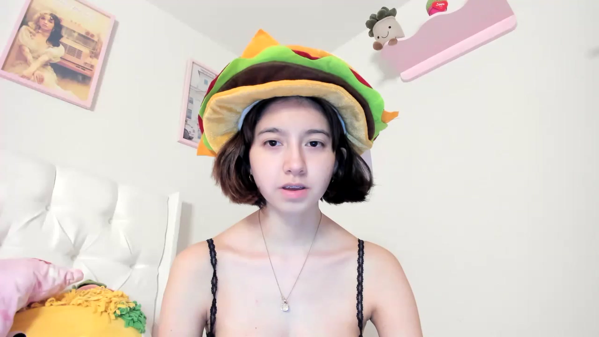 Gallery image thumbnail from Cherrycute666's myfreecams stream on, 05/16/2023, 05:58 image 18 of 20