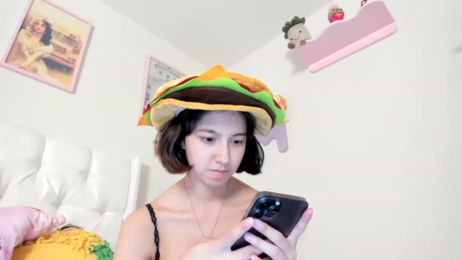 Gallery image thumbnail from Cherrycute666's myfreecams stream on, 05/16/2023, 05:58 image 13 of 20