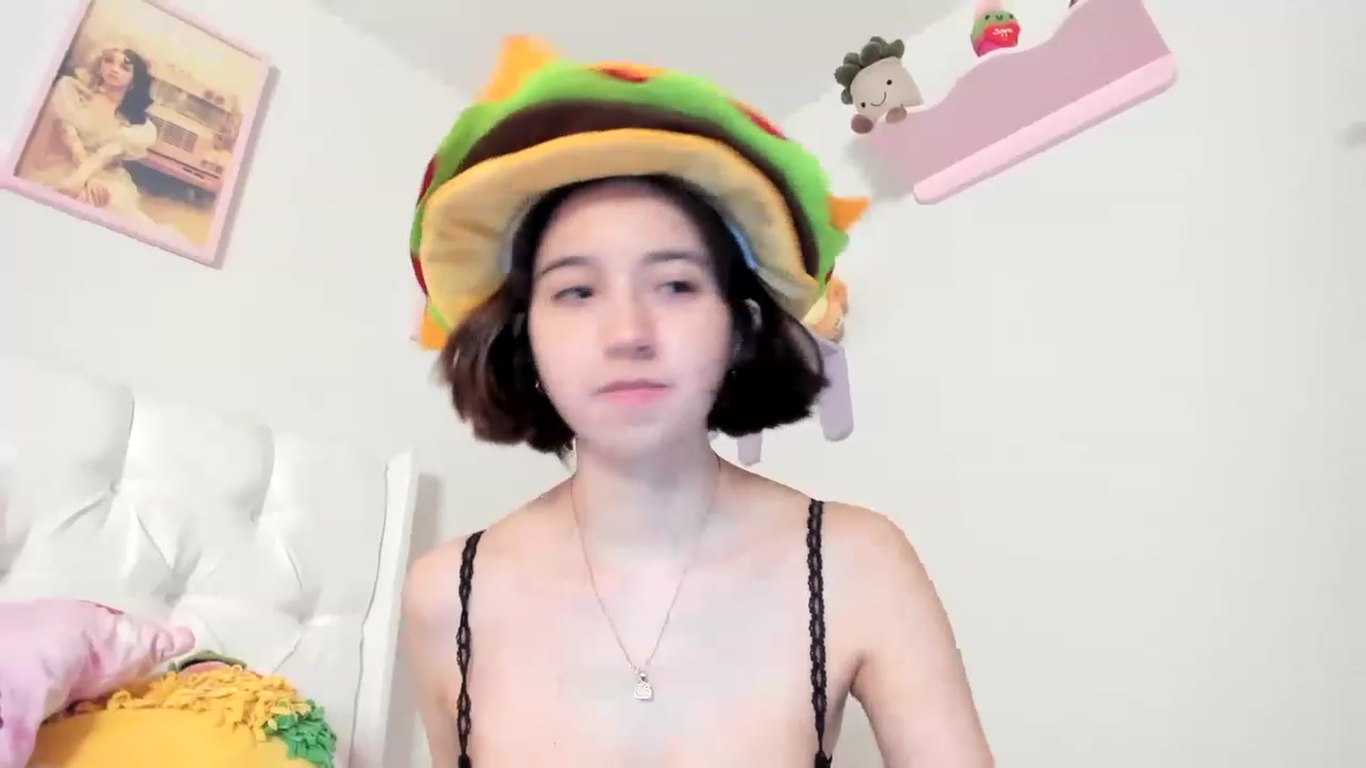 Gallery image thumbnail from Cherrycute666's myfreecams stream on, 05/16/2023, 05:58 image 11 of 20