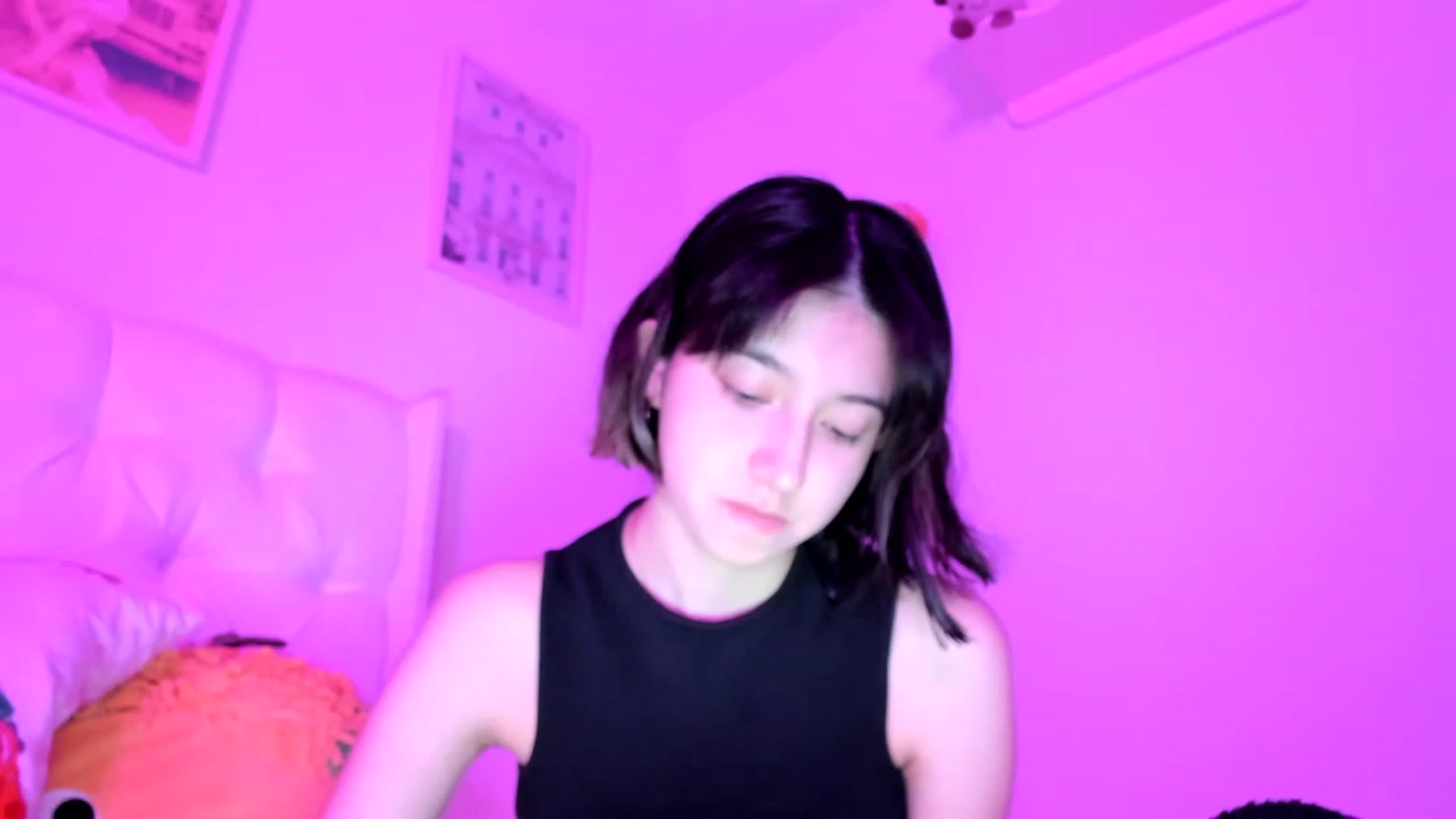Gallery image thumbnail from Cherrycute666's myfreecams stream on, 05/16/2023, 09:33 image 16 of 20