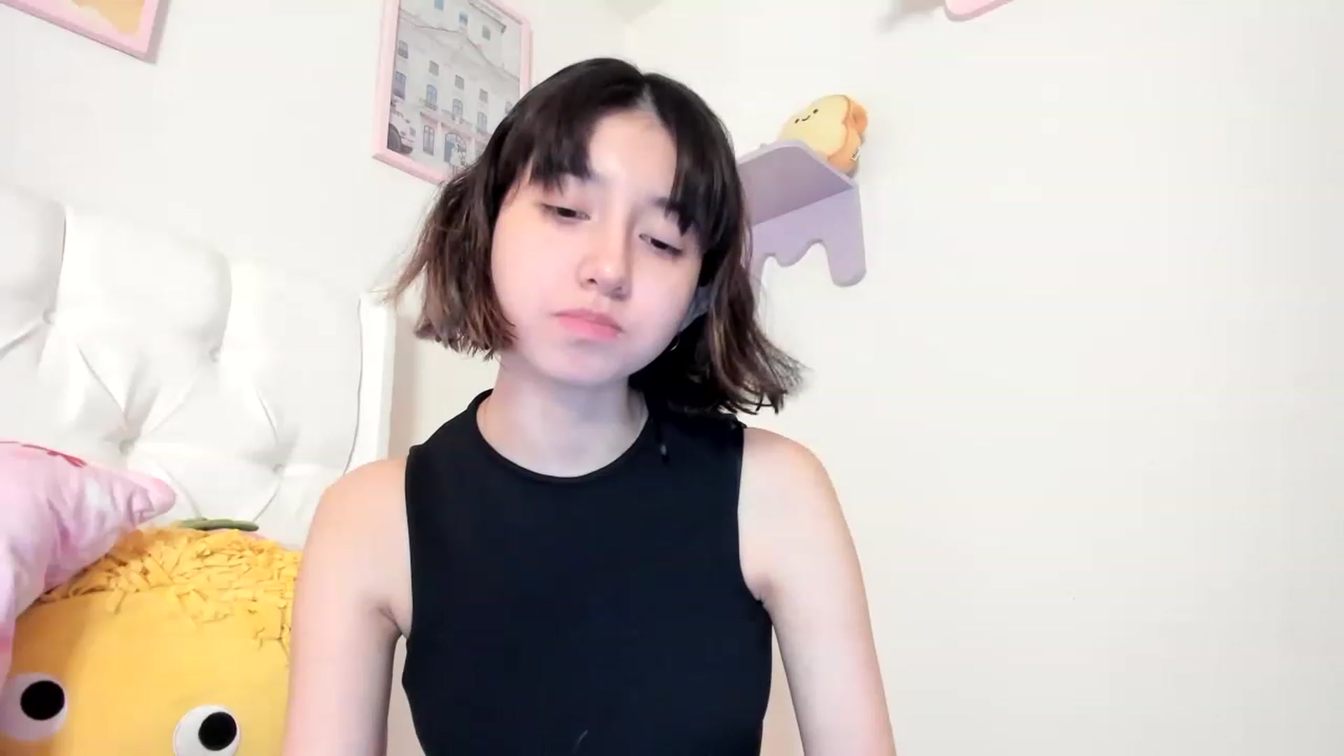 Gallery image thumbnail from Cherrycute666's myfreecams stream on, 05/16/2023, 09:33 image 17 of 20