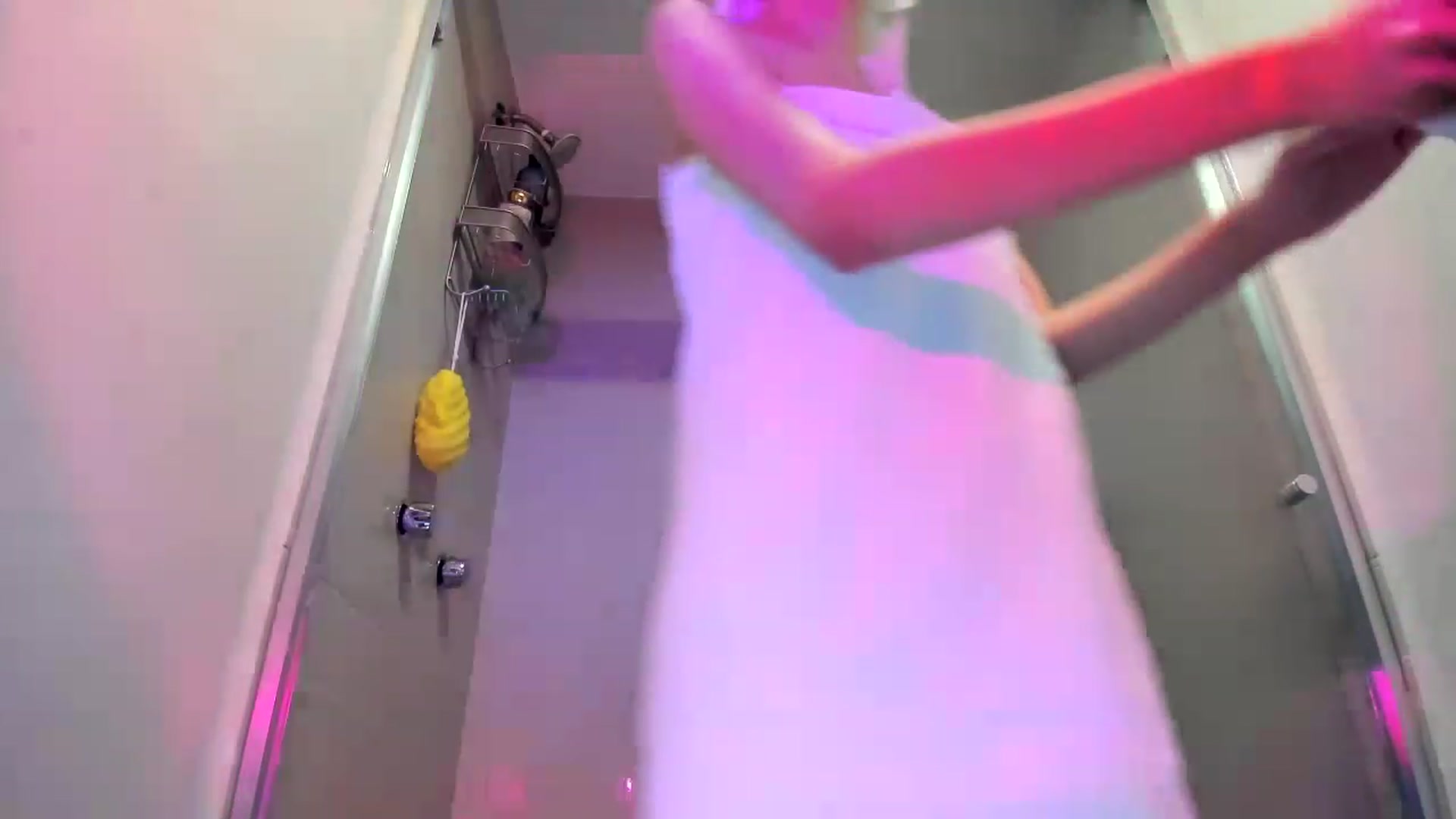 Gallery image thumbnail from Cherrycute666's myfreecams stream on, 05/17/2023, 07:48 image 16 of 20