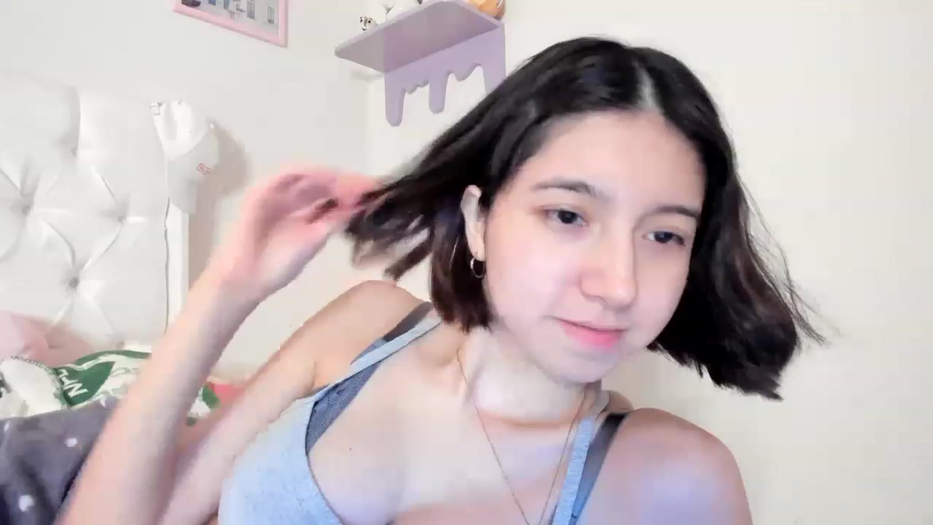 Gallery image thumbnail from Cherrycute666's myfreecams stream on, 05/17/2023, 08:46 image 20 of 20