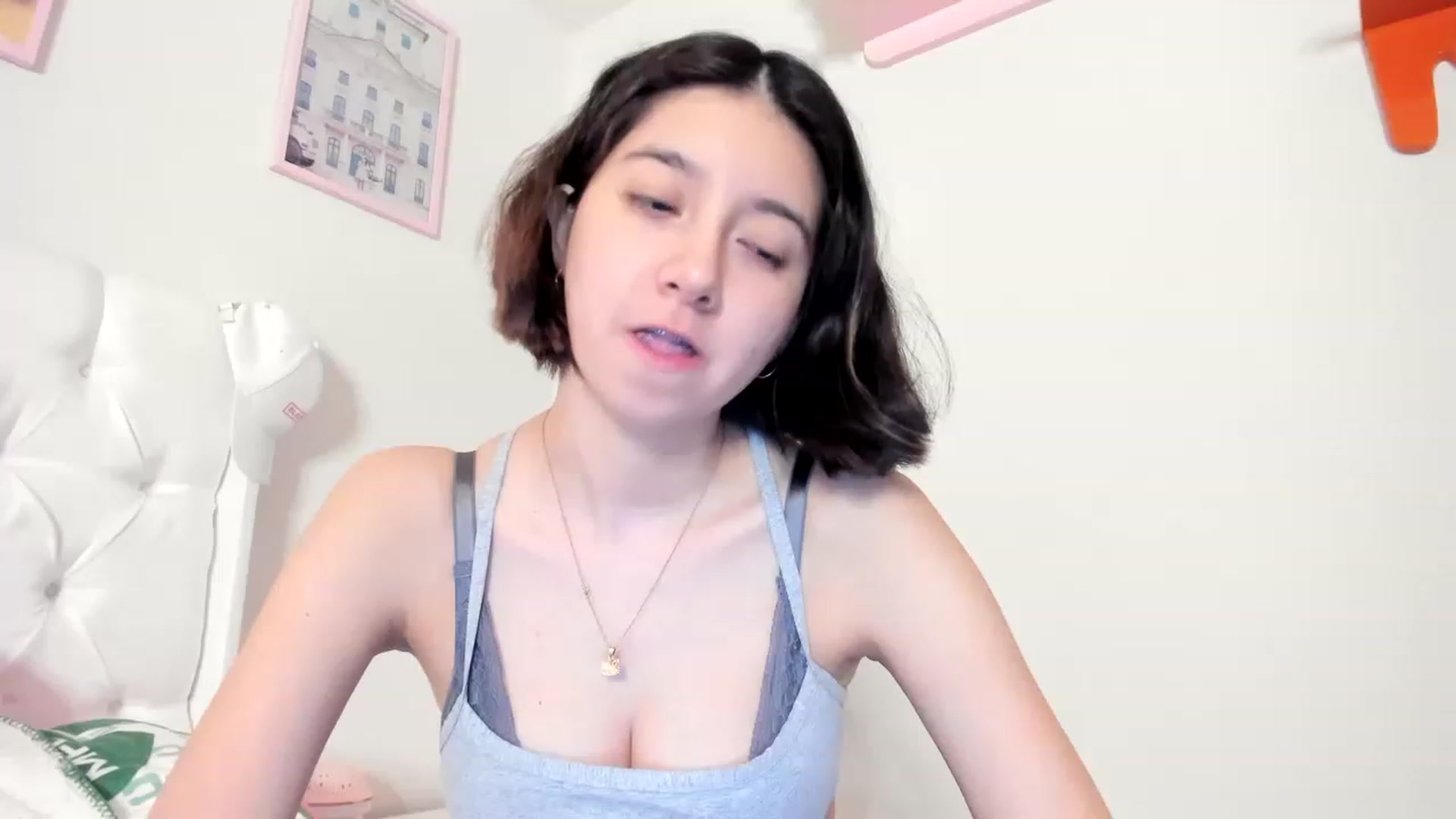 Gallery image thumbnail from Cherrycute666's myfreecams stream on, 05/17/2023, 09:53 image 8 of 20