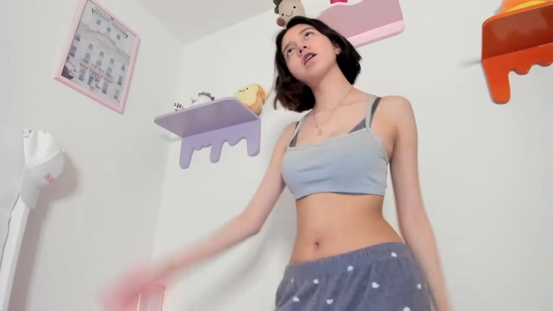 Gallery image thumbnail from Cherrycute666's myfreecams stream on, 05/17/2023, 09:53 image 15 of 20