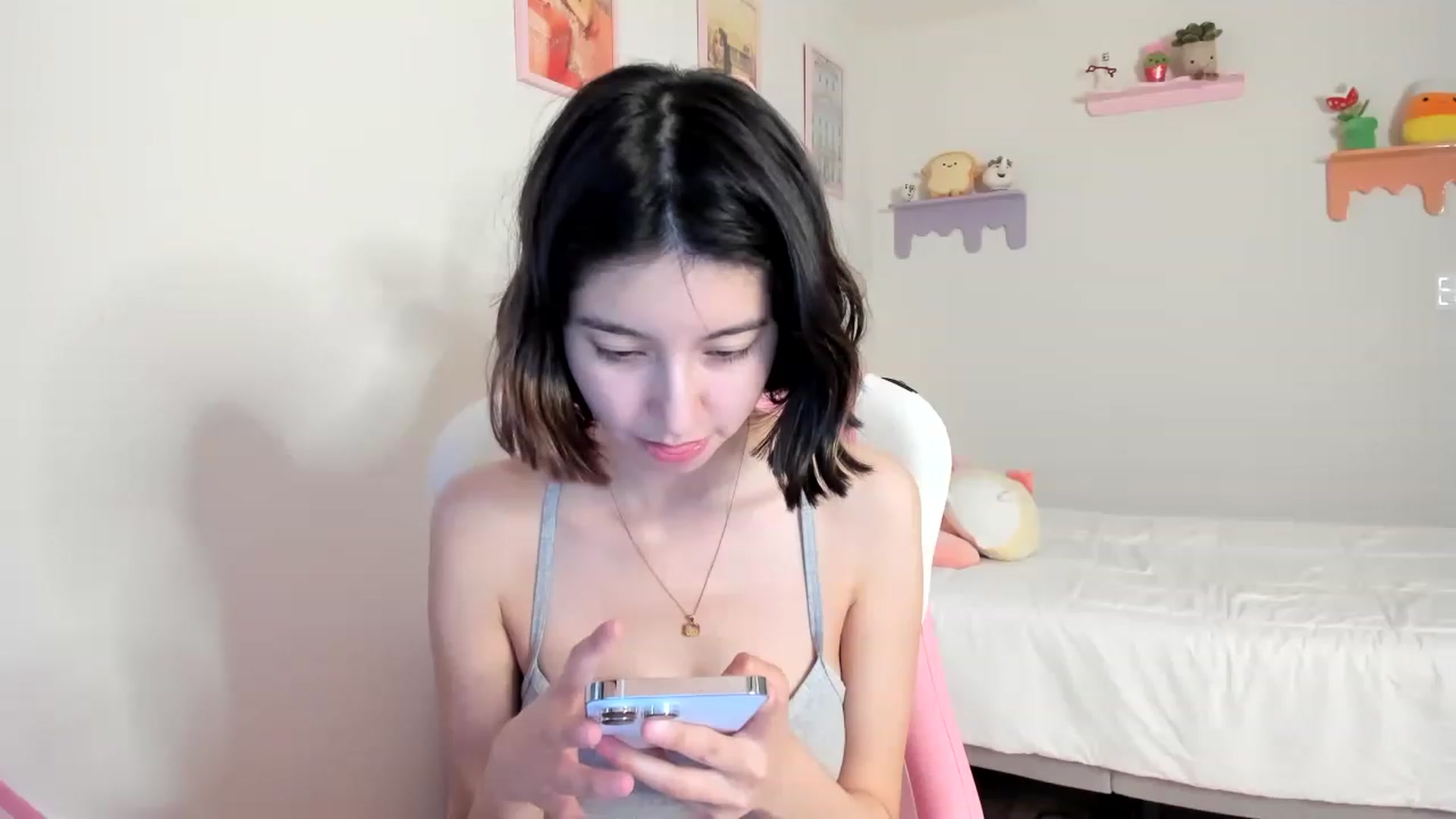 Gallery image thumbnail from Cherrycute666's myfreecams stream on, 05/18/2023, 04:27 image 8 of 20
