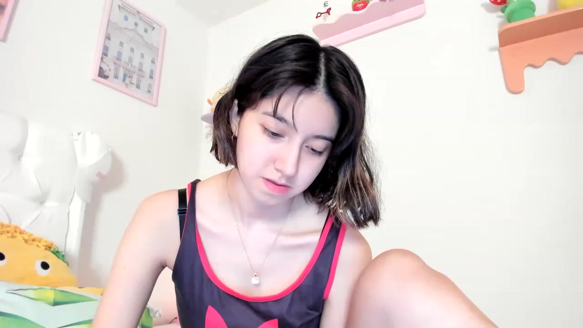 Gallery image thumbnail from Cherrycute666's myfreecams stream on, 05/18/2023, 06:52 image 15 of 20