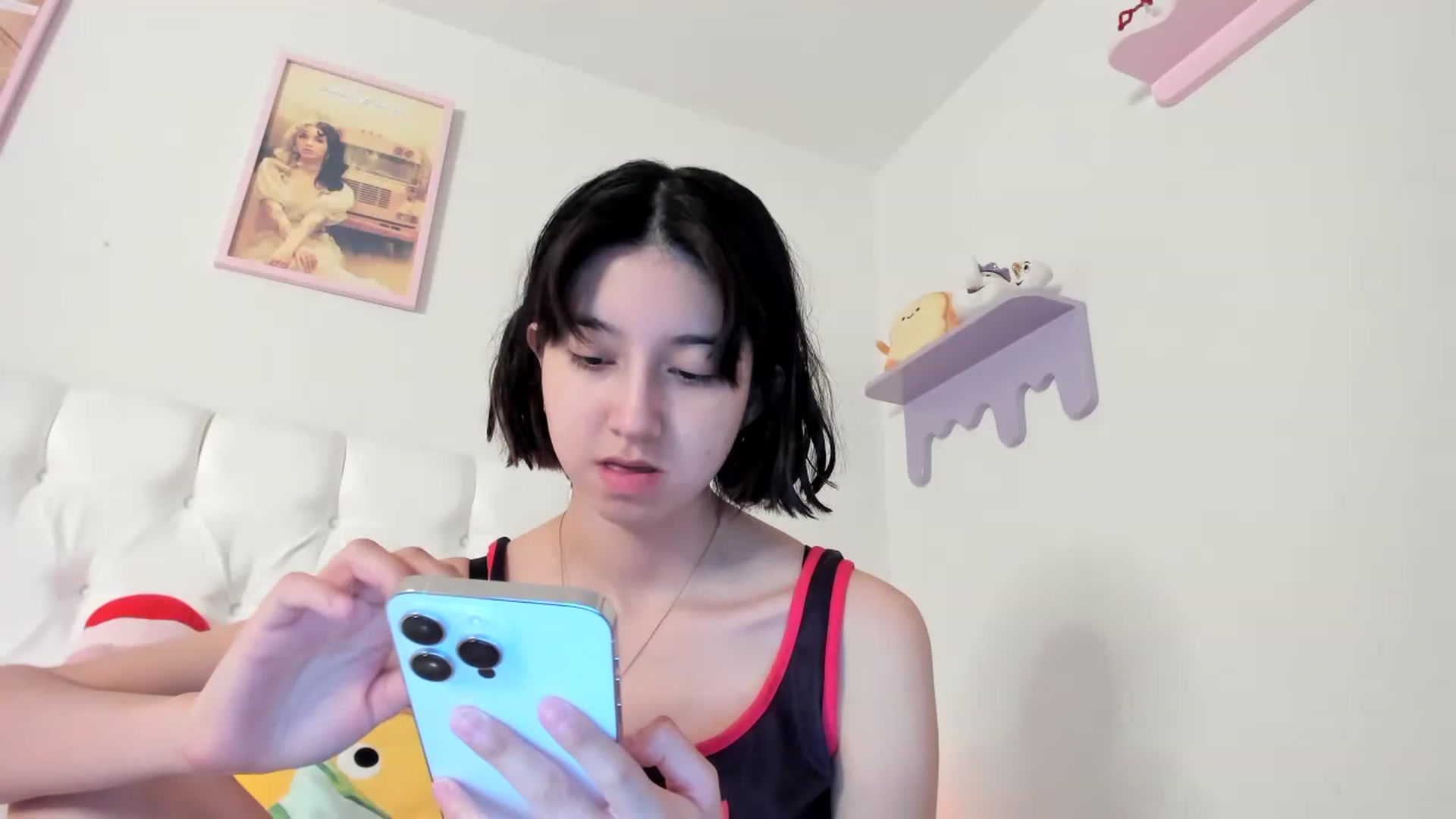 Gallery image thumbnail from Cherrycute666's myfreecams stream on, 05/18/2023, 06:52 image 3 of 20