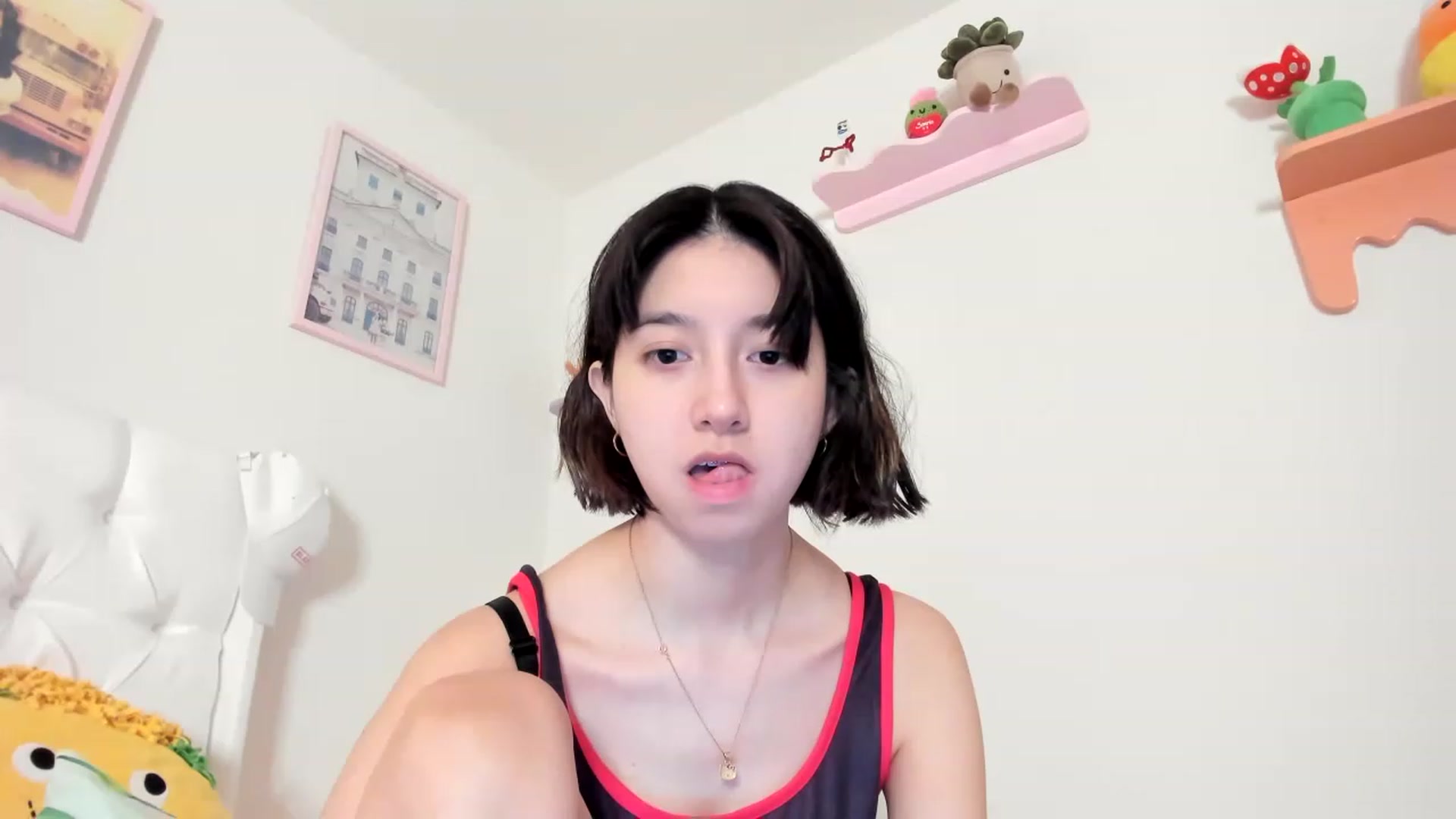 Gallery image thumbnail from Cherrycute666's myfreecams stream on, 05/18/2023, 06:52 image 8 of 20