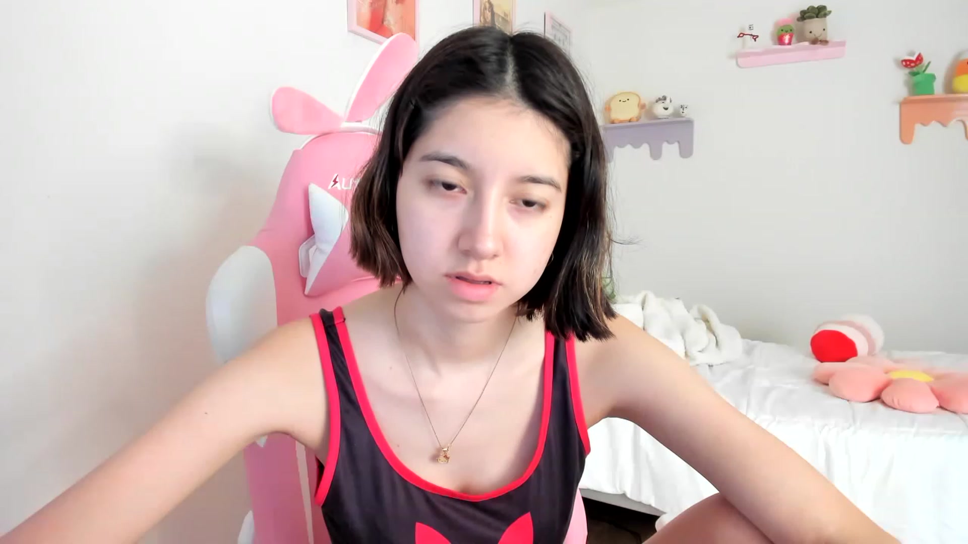 Gallery image thumbnail from Cherrycute666's myfreecams stream on, 05/18/2023, 21:54 image 2 of 20