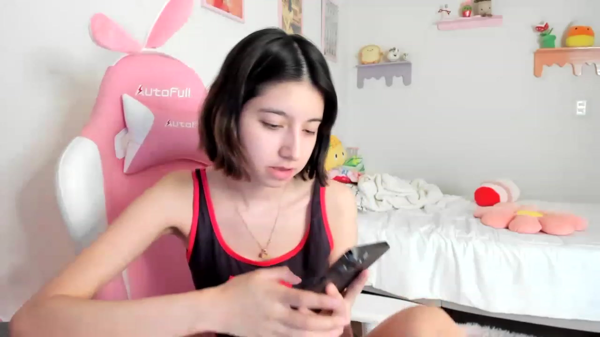 Gallery image thumbnail from Cherrycute666's myfreecams stream on, 05/18/2023, 23:22 image 12 of 20